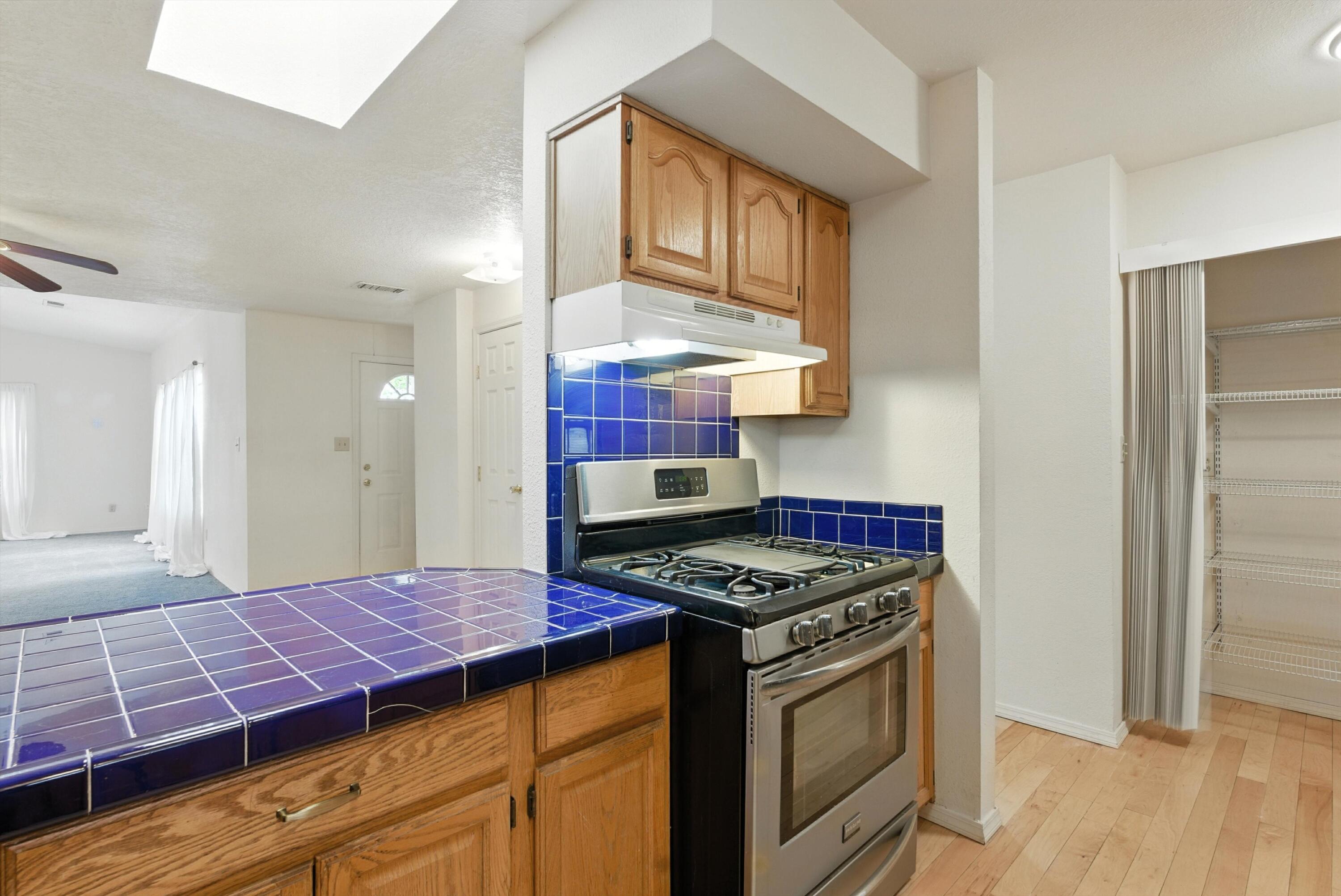 6205 DARLENE Place SW