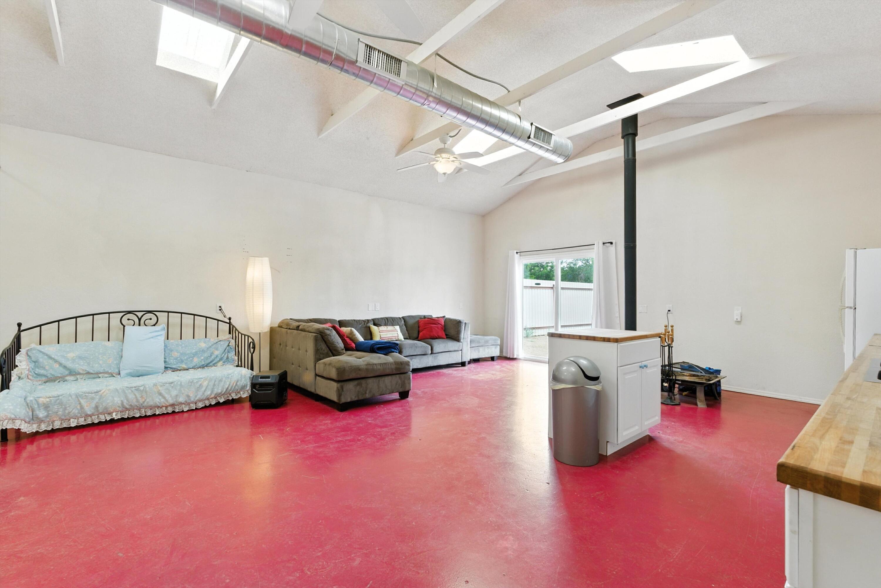 6205 DARLENE Place SW