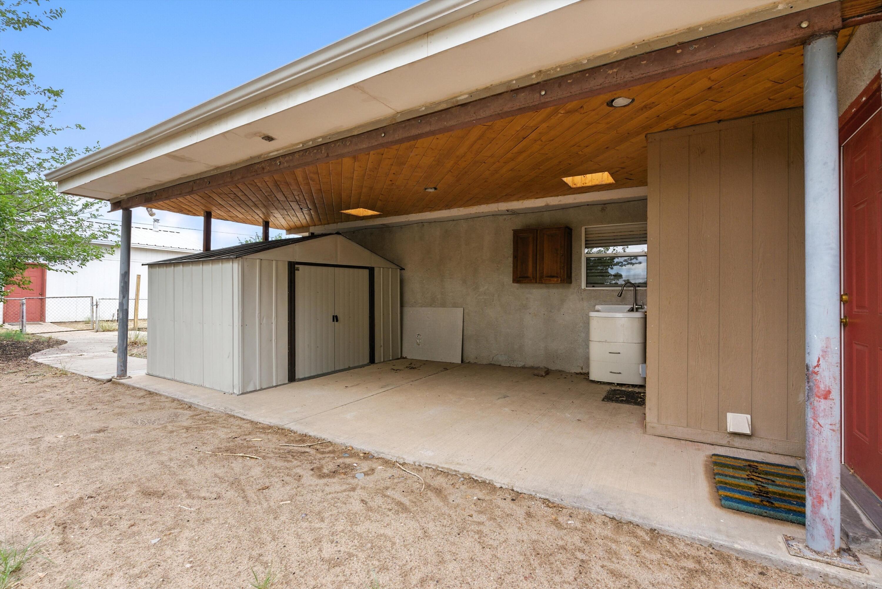 6205 DARLENE Place SW