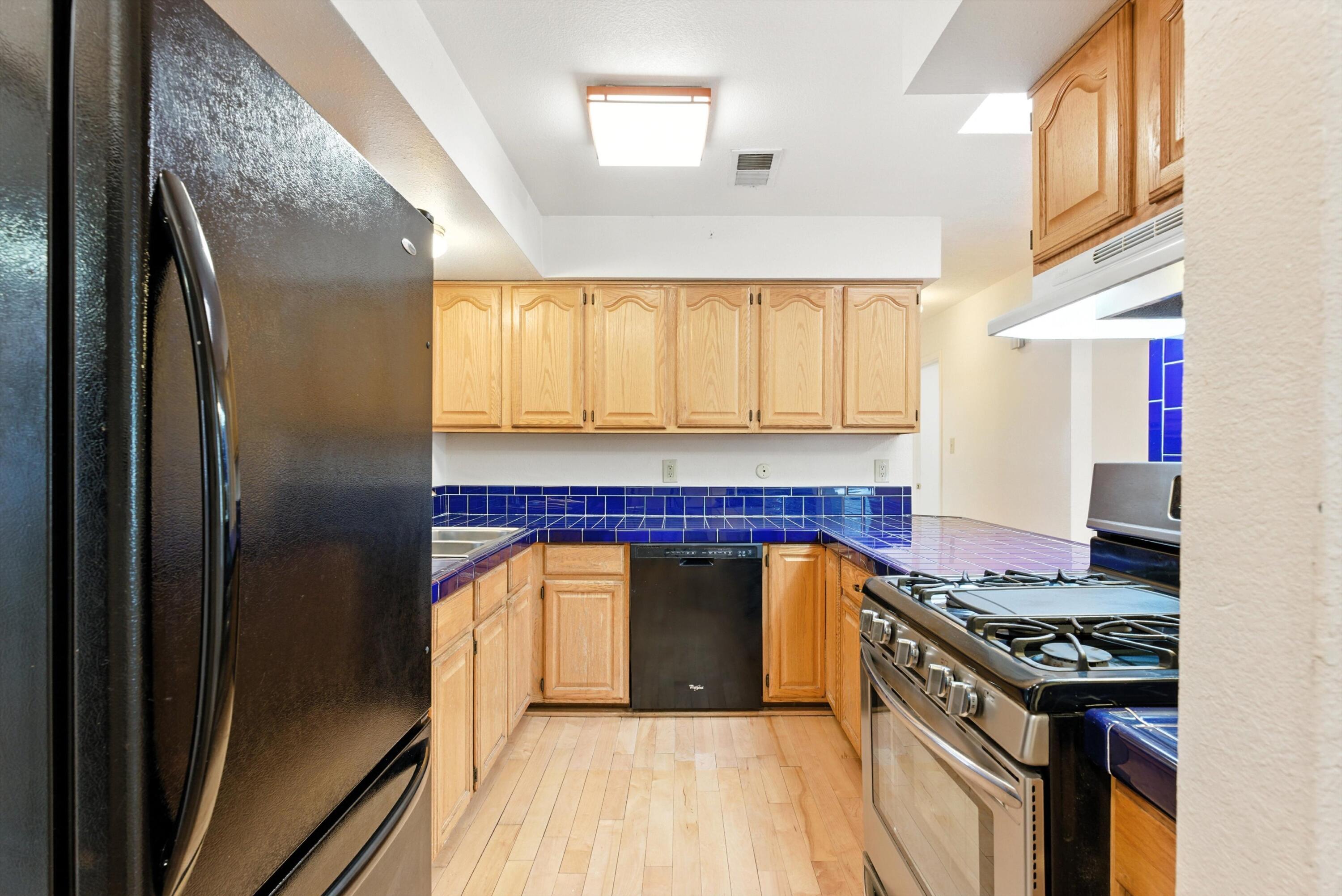 6205 DARLENE Place SW