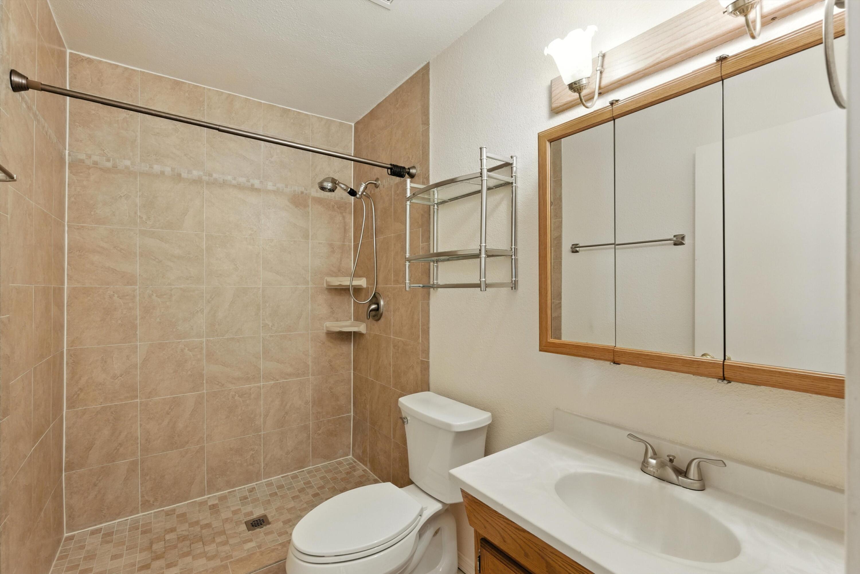 6205 DARLENE Place SW