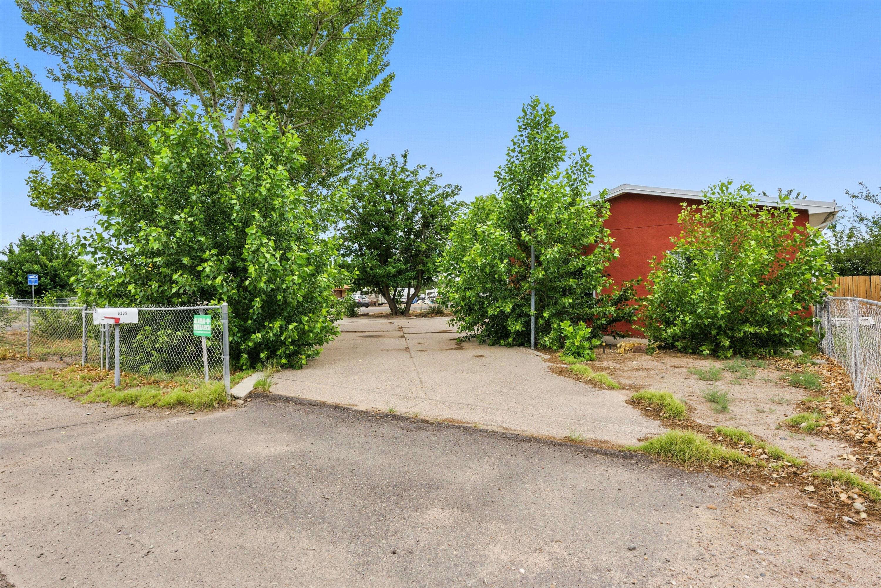 6205 DARLENE Place SW