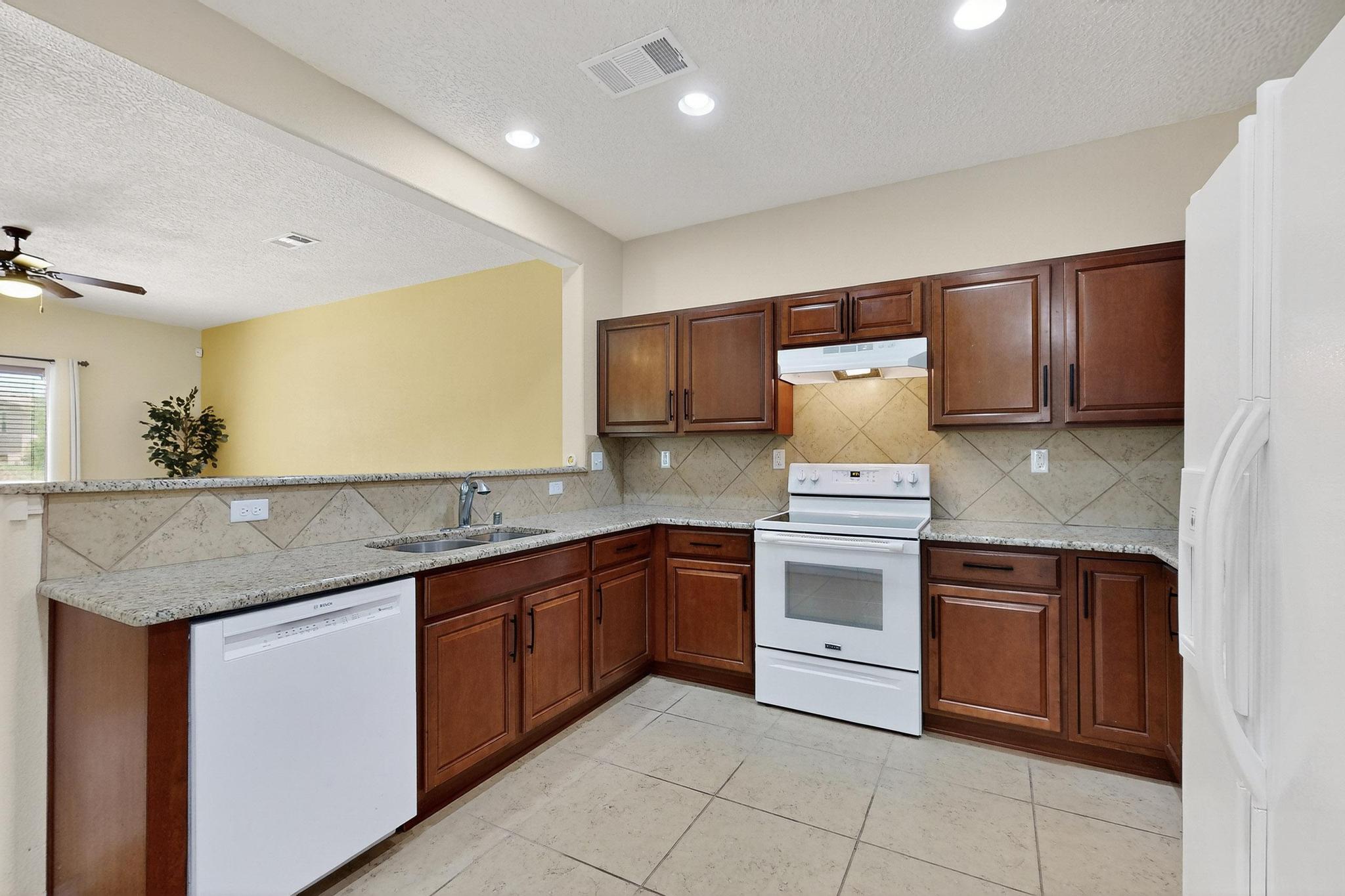 11008 MARINA GATE Trail NE