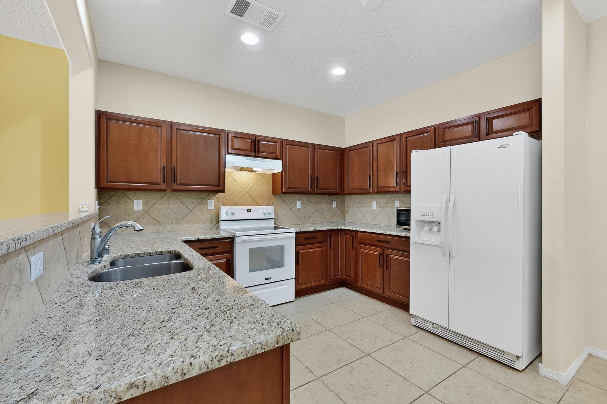 11008 MARINA GATE Trail NE