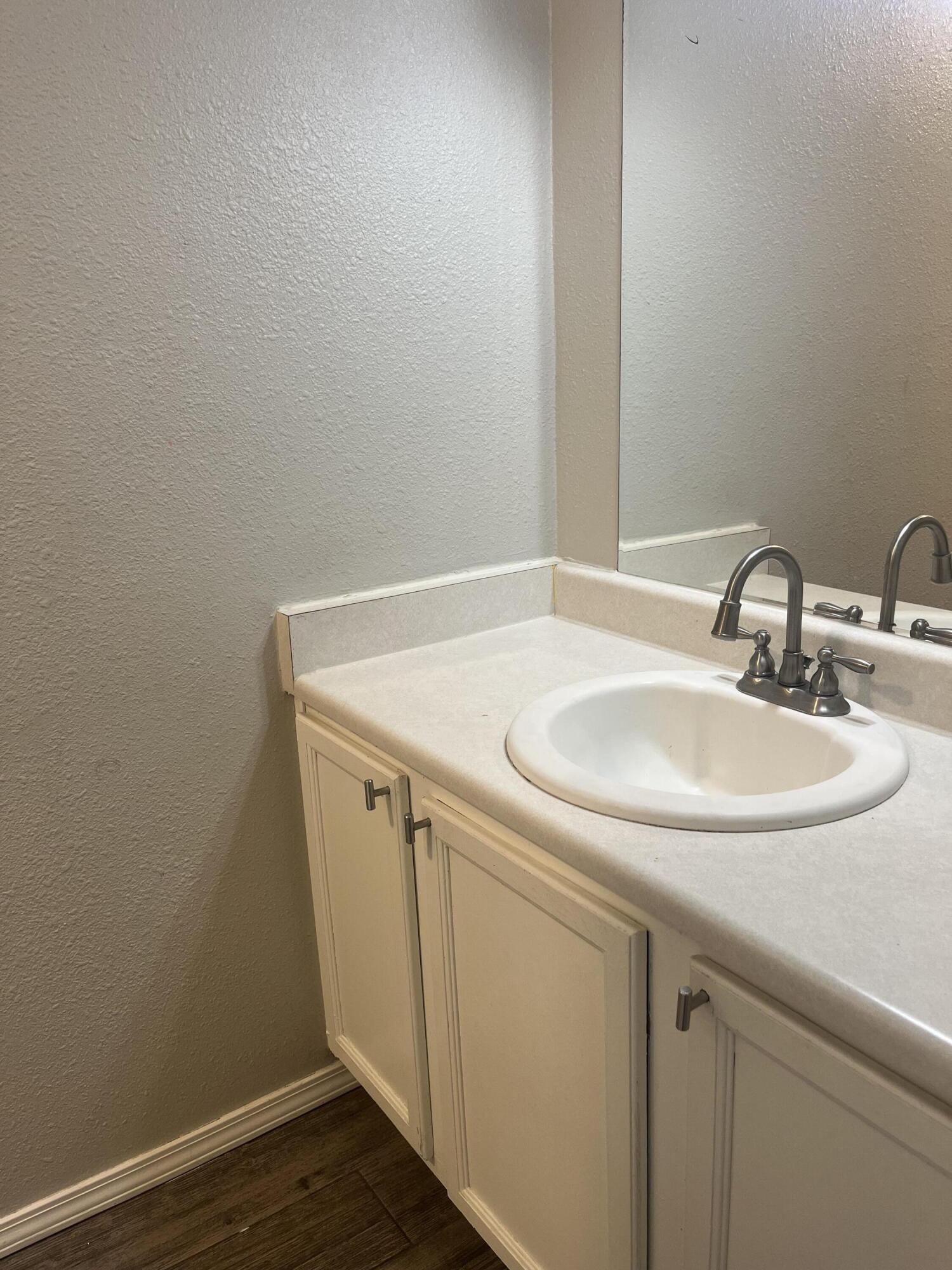 3005 Quail Point Drive Drive