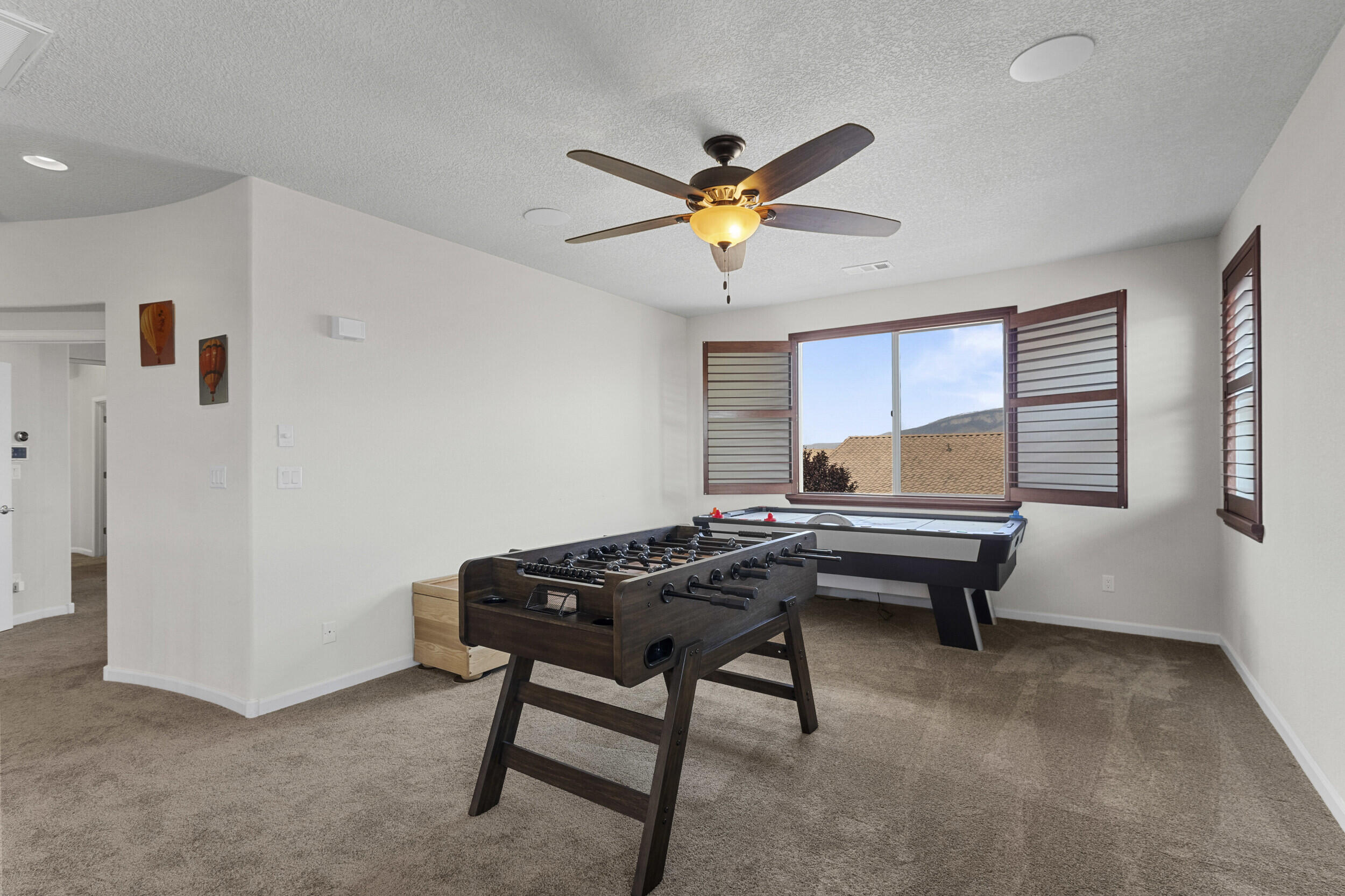 44 LOS BALCONES Place NE