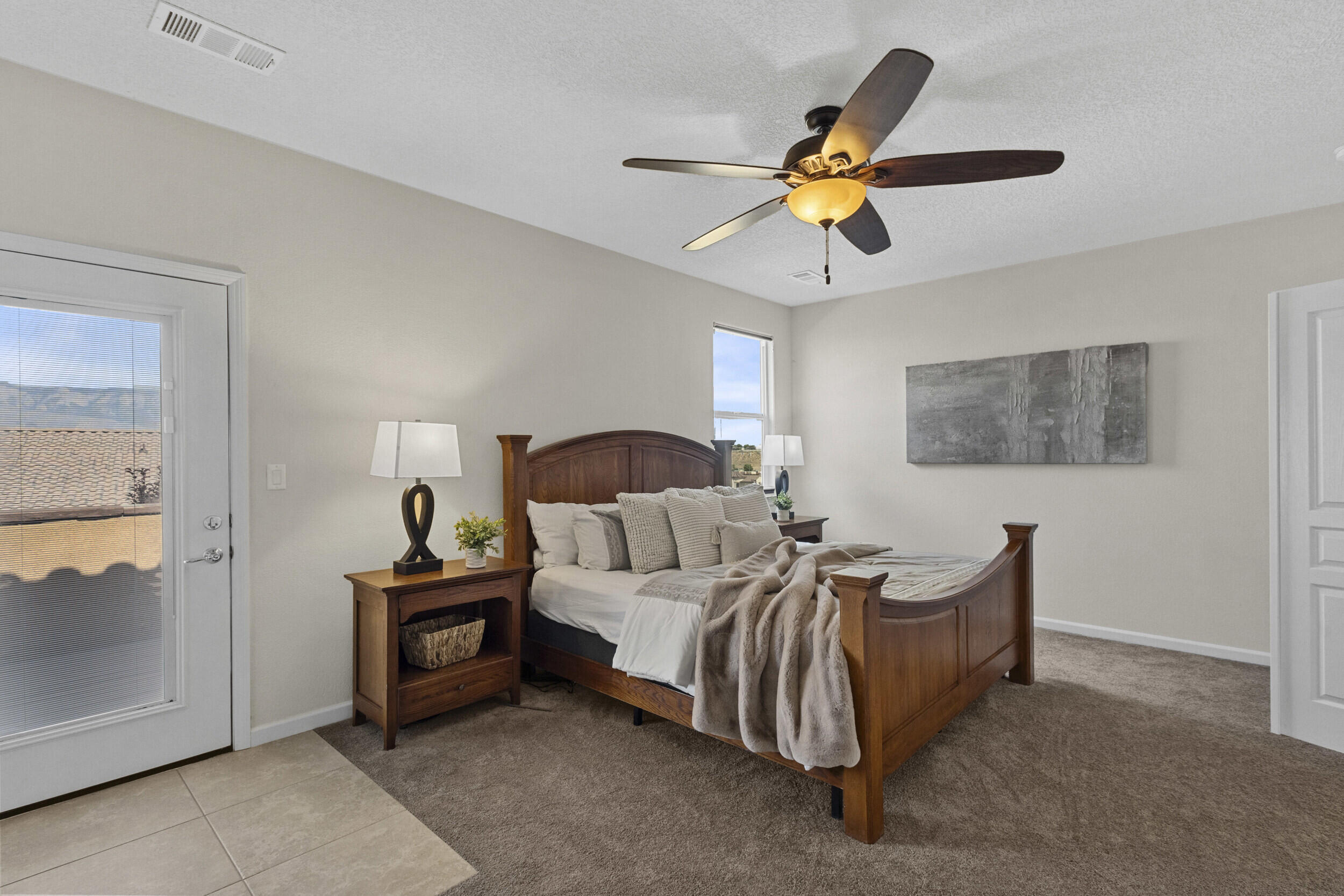 44 LOS BALCONES Place NE