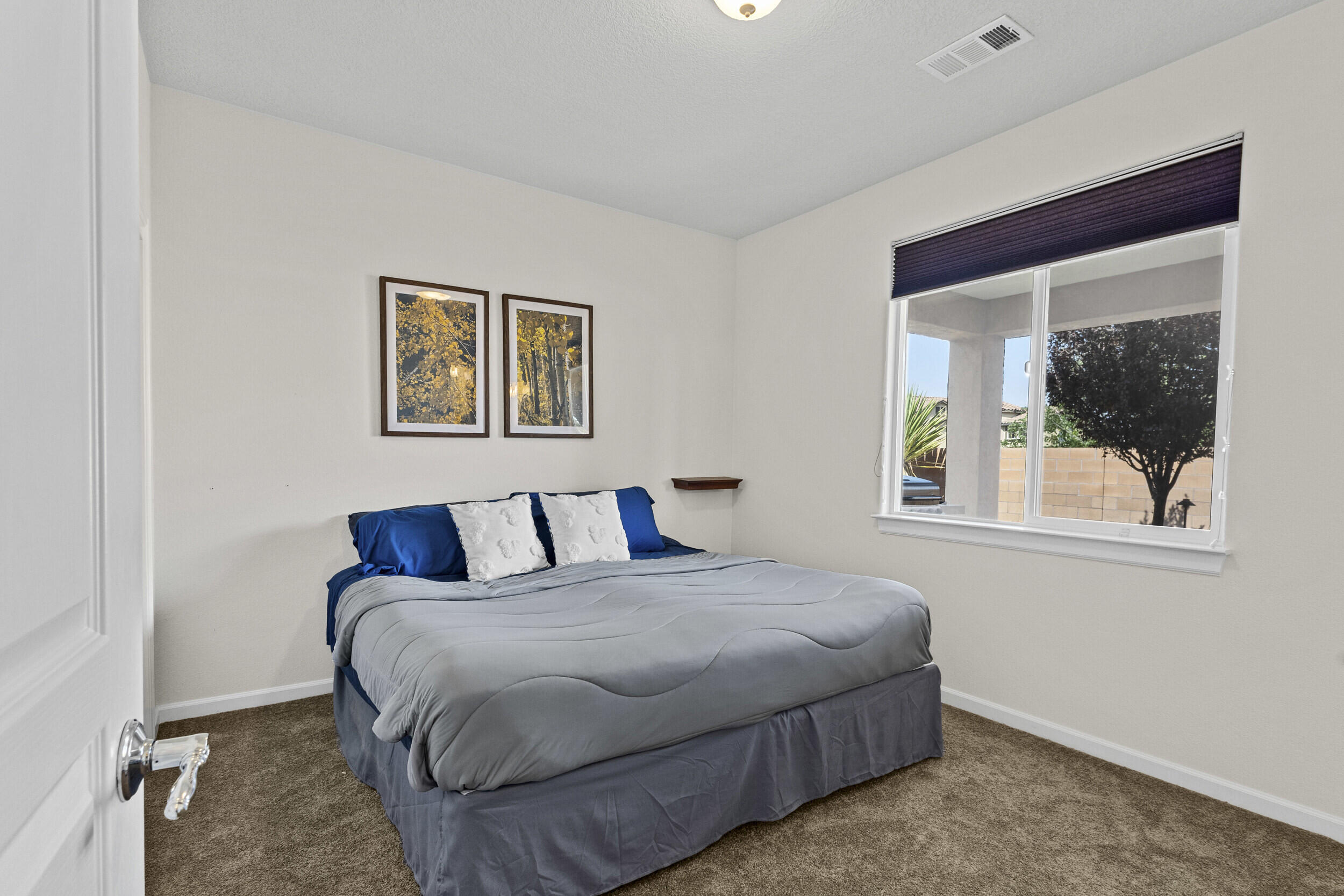 44 LOS BALCONES Place NE