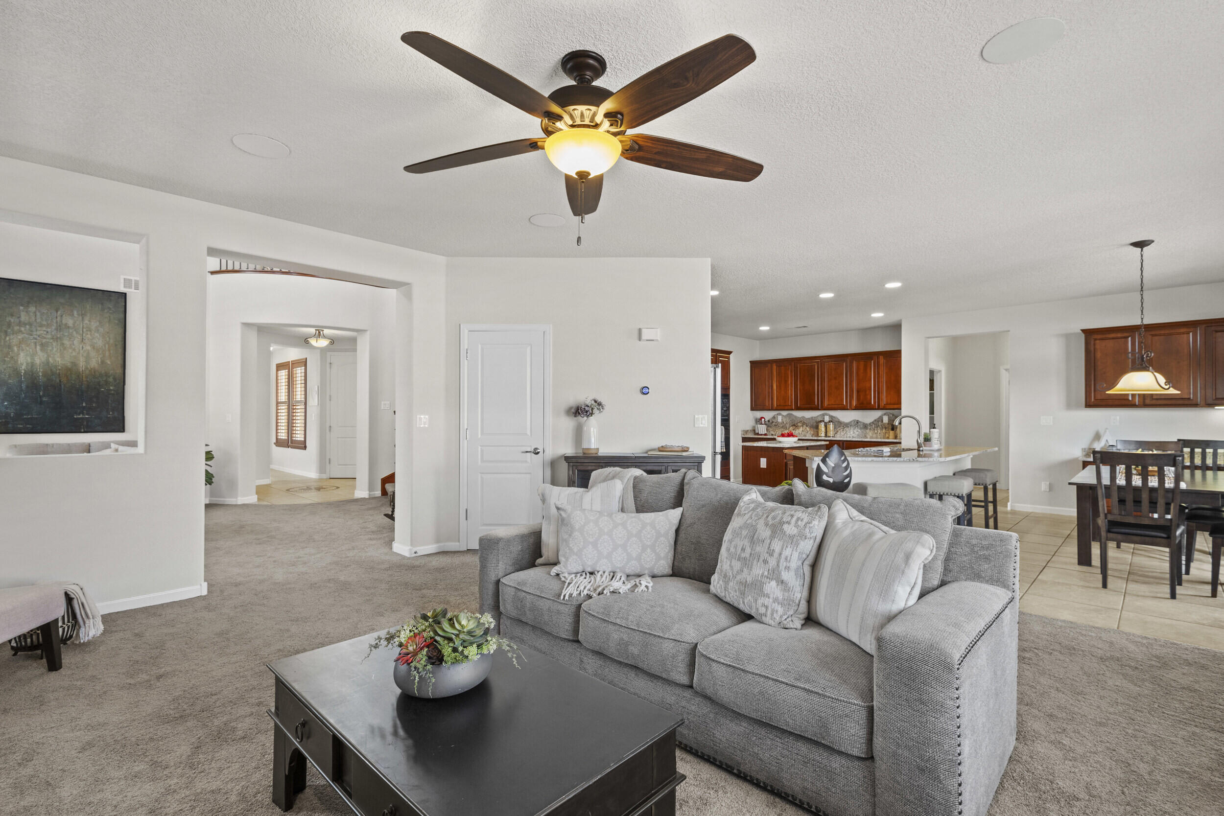 44 LOS BALCONES Place NE