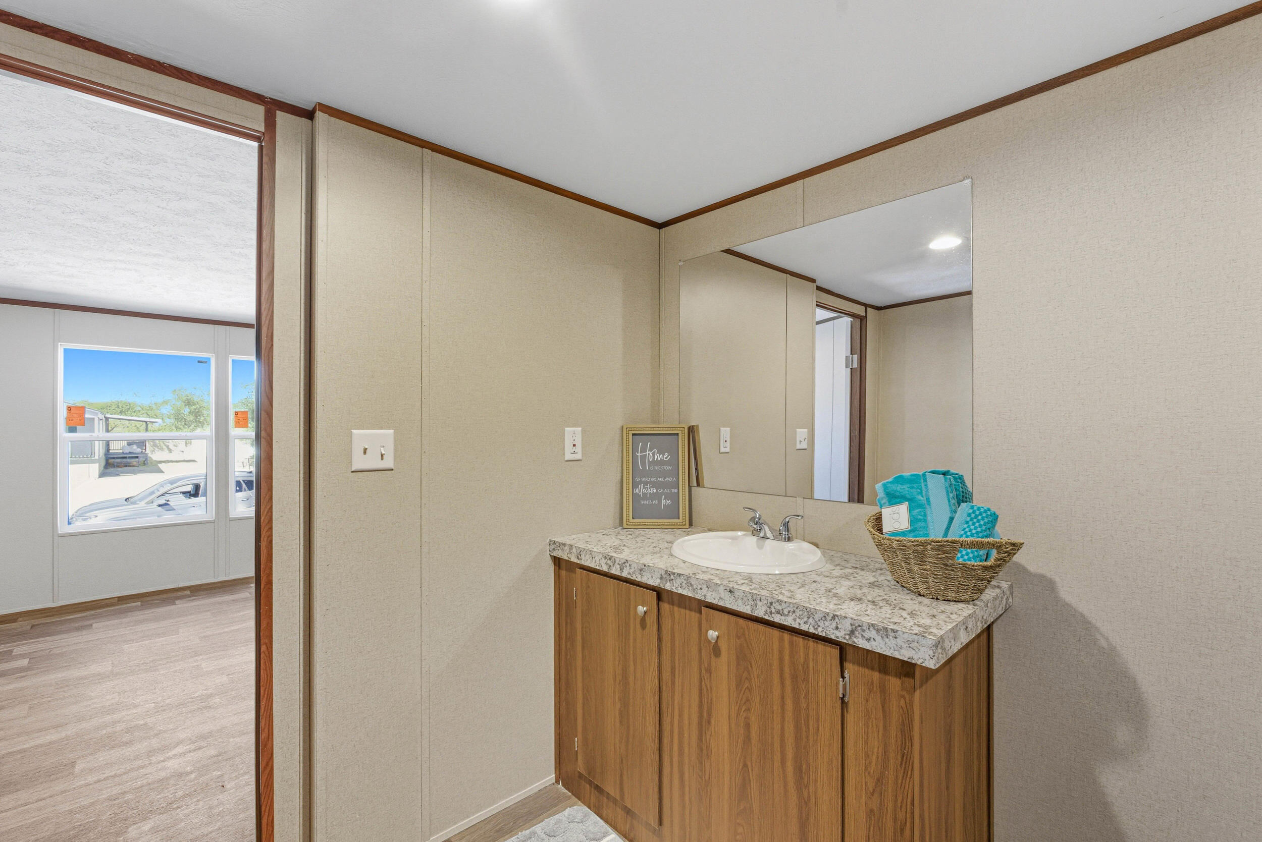 102 Vista Alamo