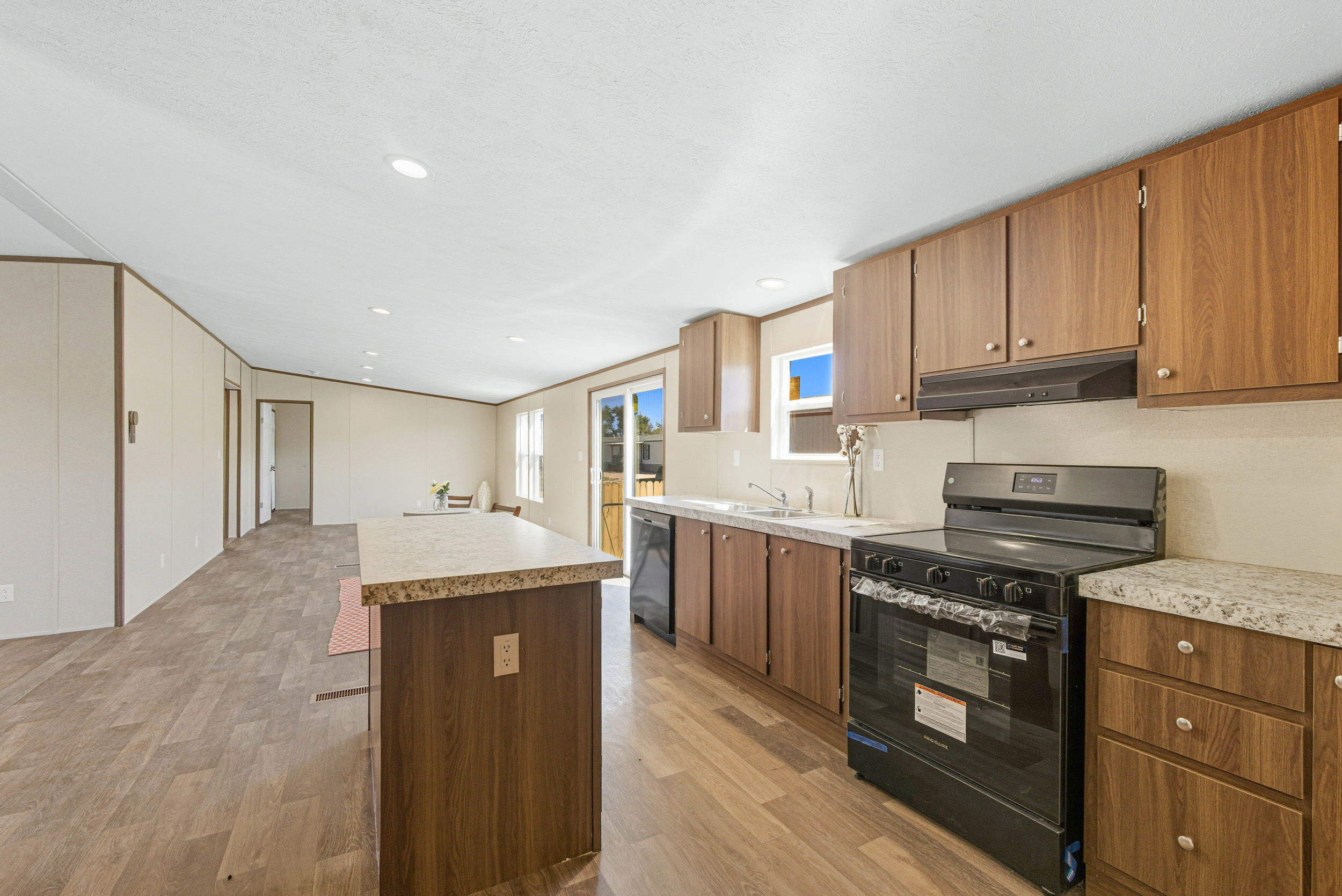 102 Vista Alamo