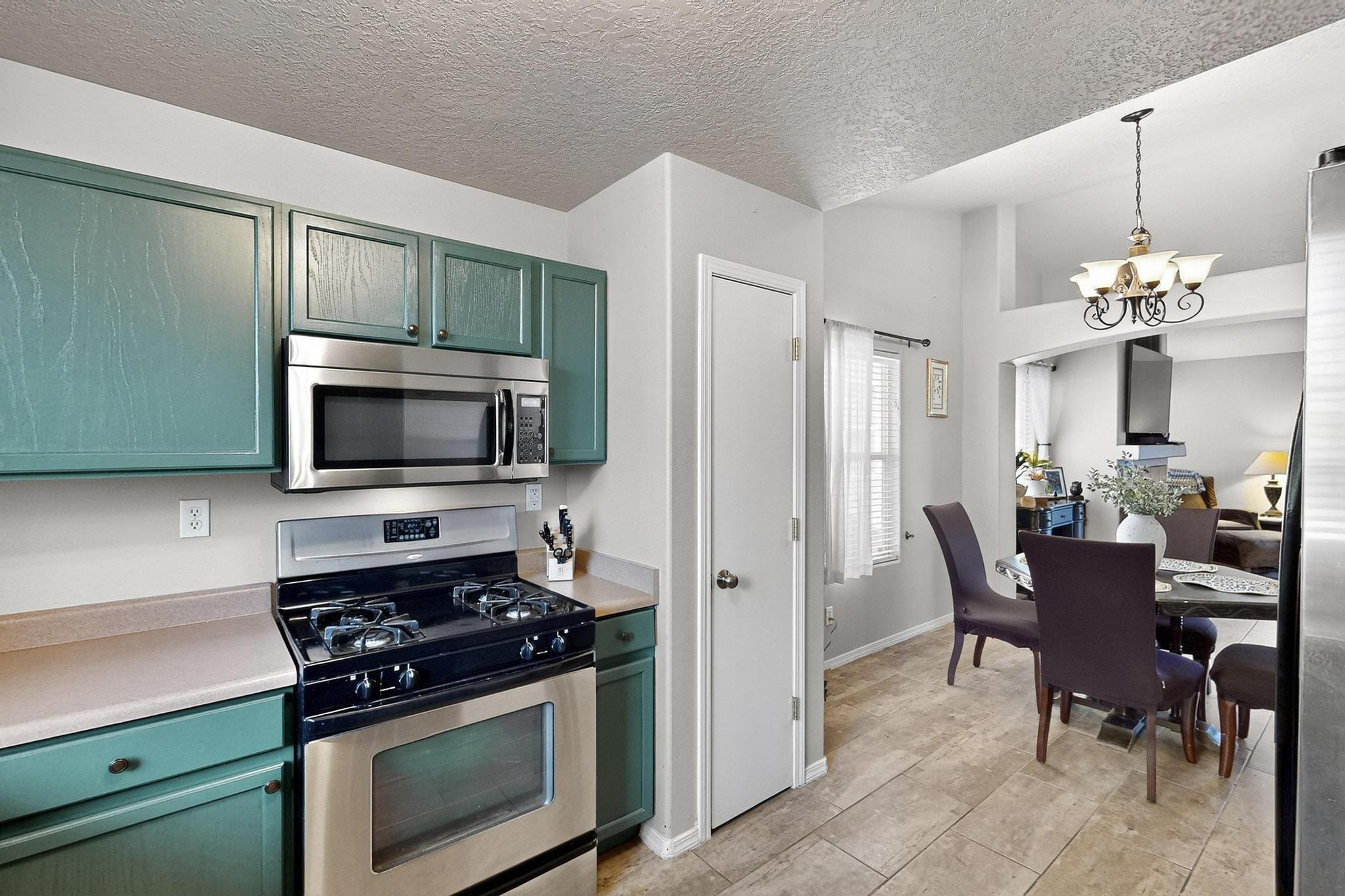 7463 SNOWY EGRET Place NW