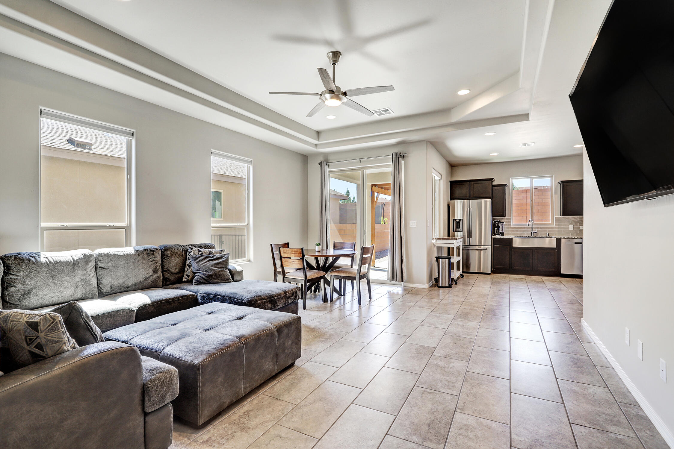 4236 CROWNED EAGLE Loop NE