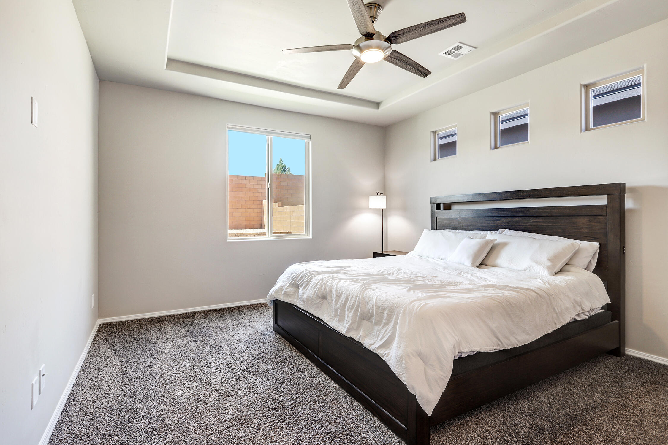 4236 CROWNED EAGLE Loop NE