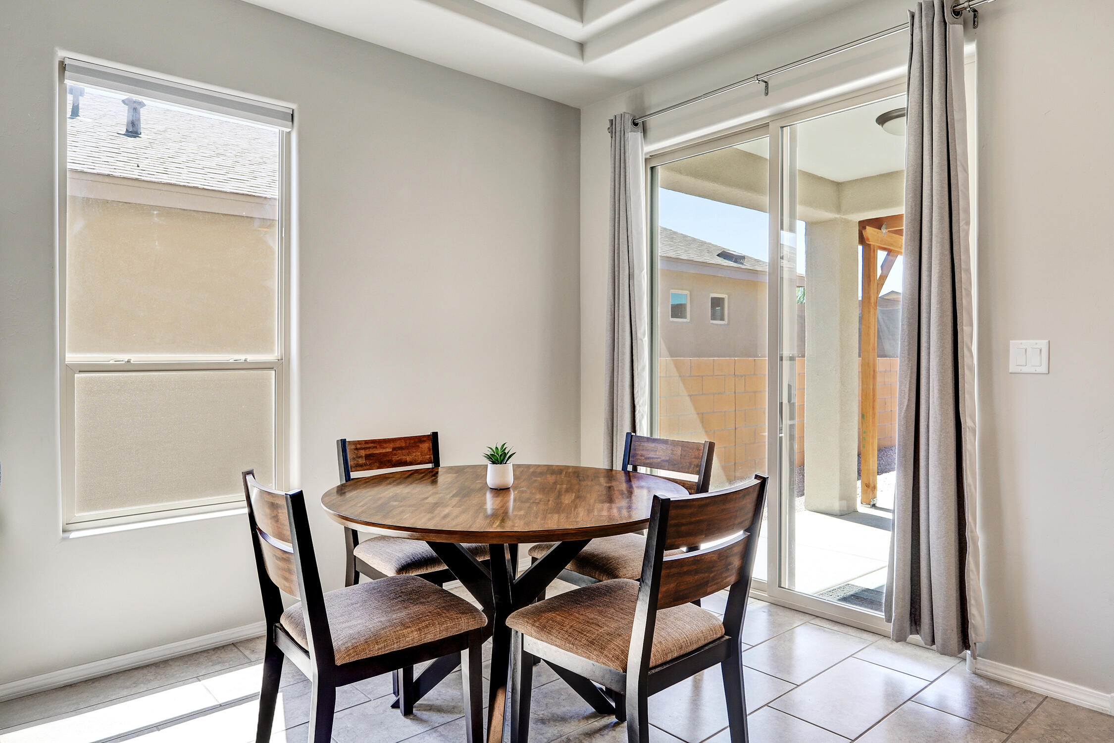 4236 CROWNED EAGLE Loop NE