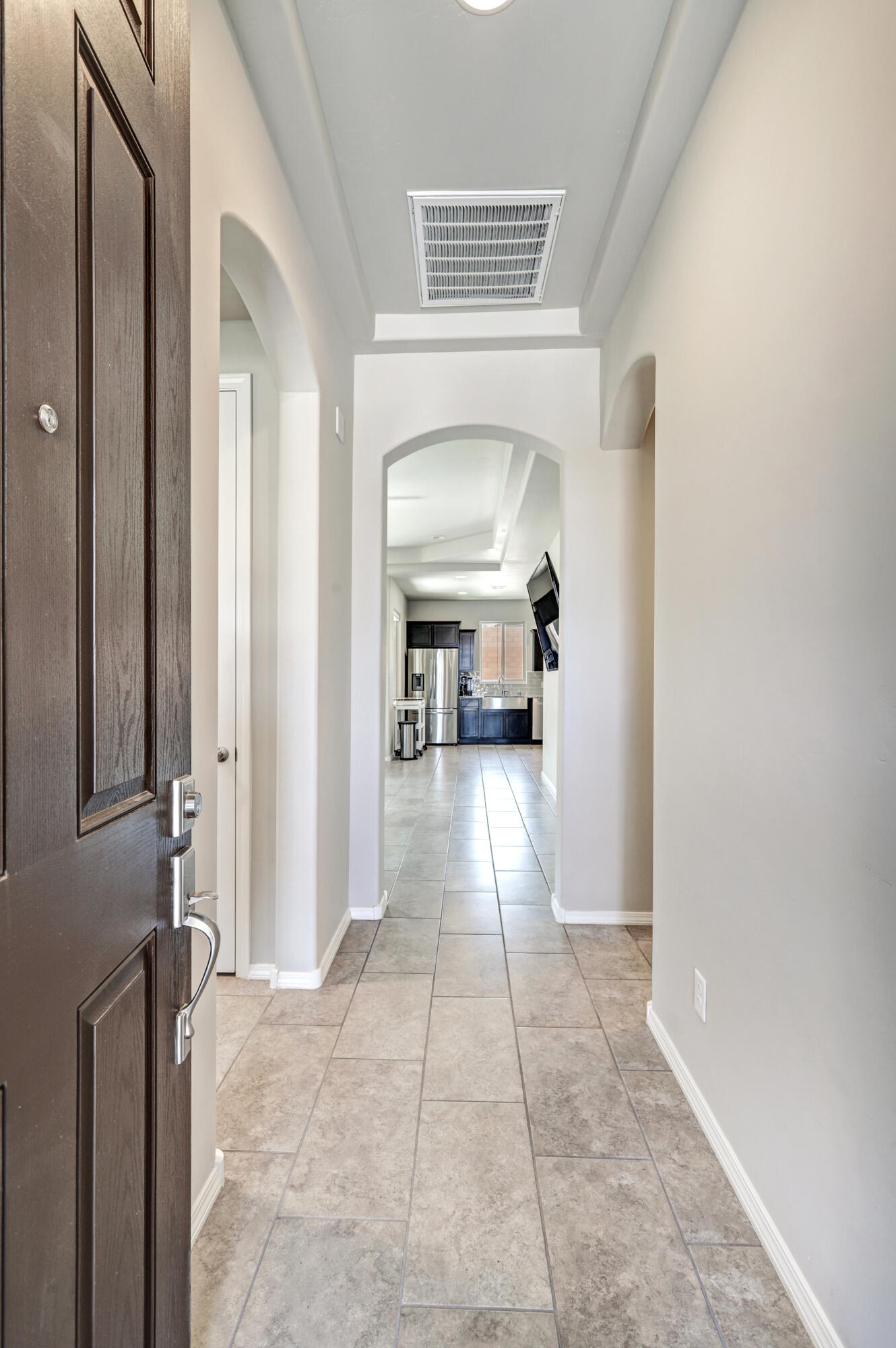 4236 CROWNED EAGLE Loop NE