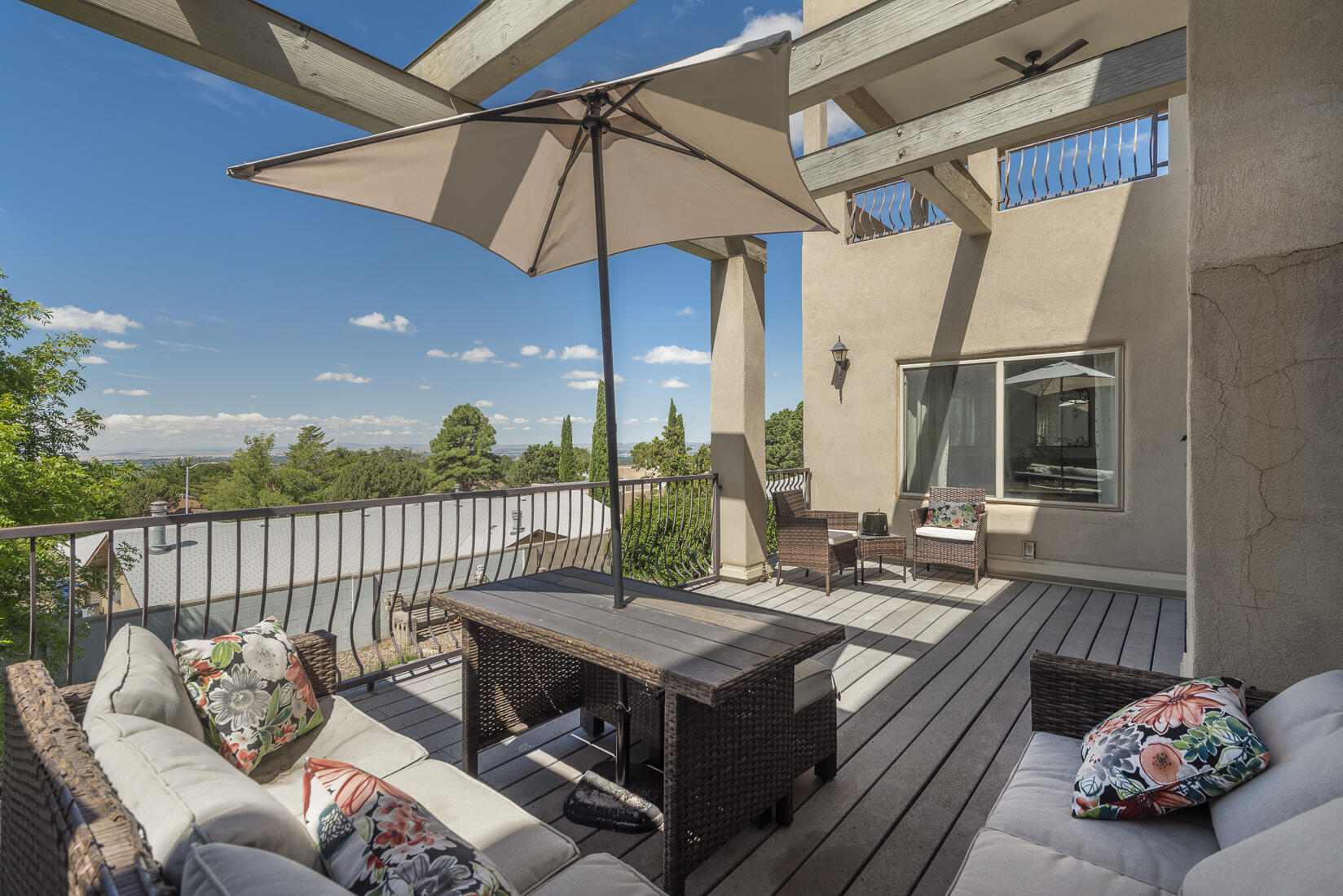 4013 Camino De La Sierra NE