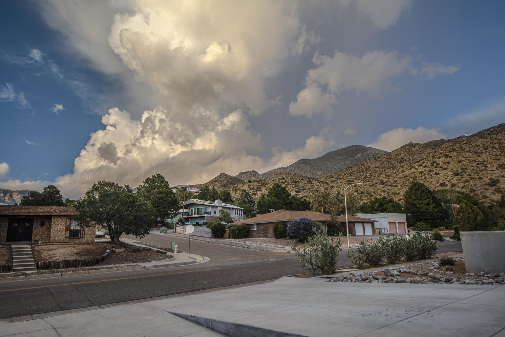 4013 Camino De La Sierra NE