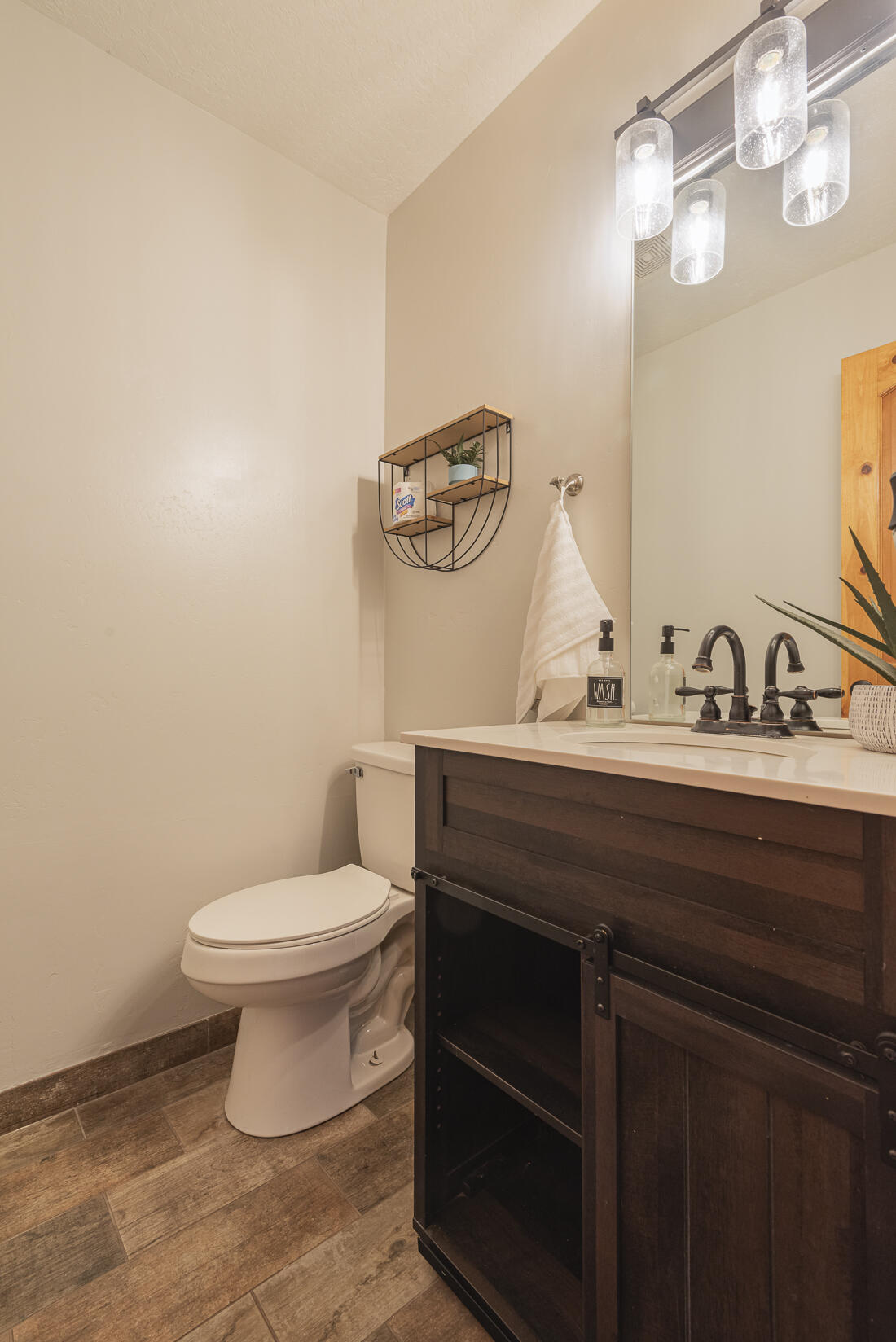 4013 Camino De La Sierra NE