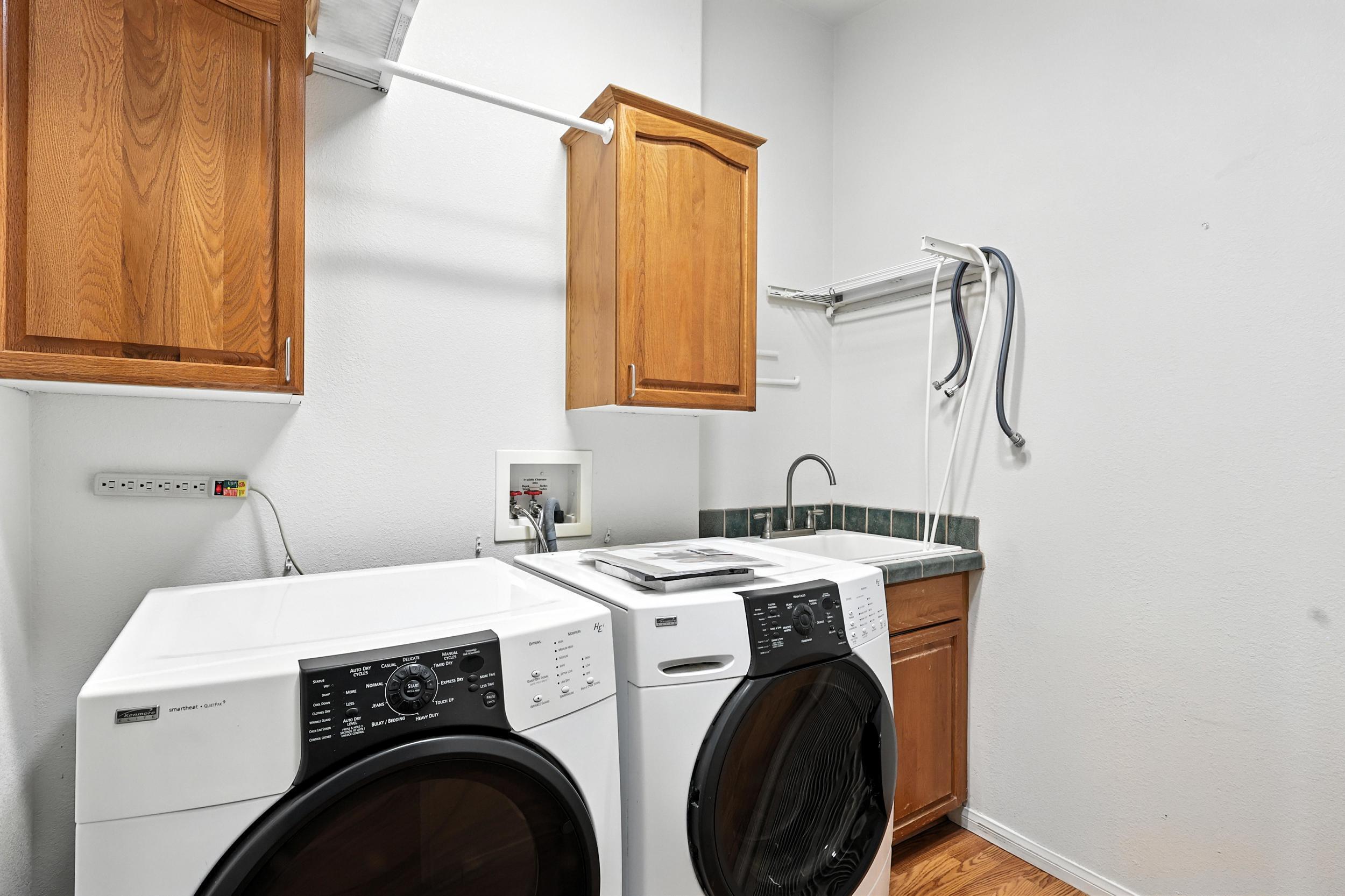 202 SUNRISE BLUFFS Drive