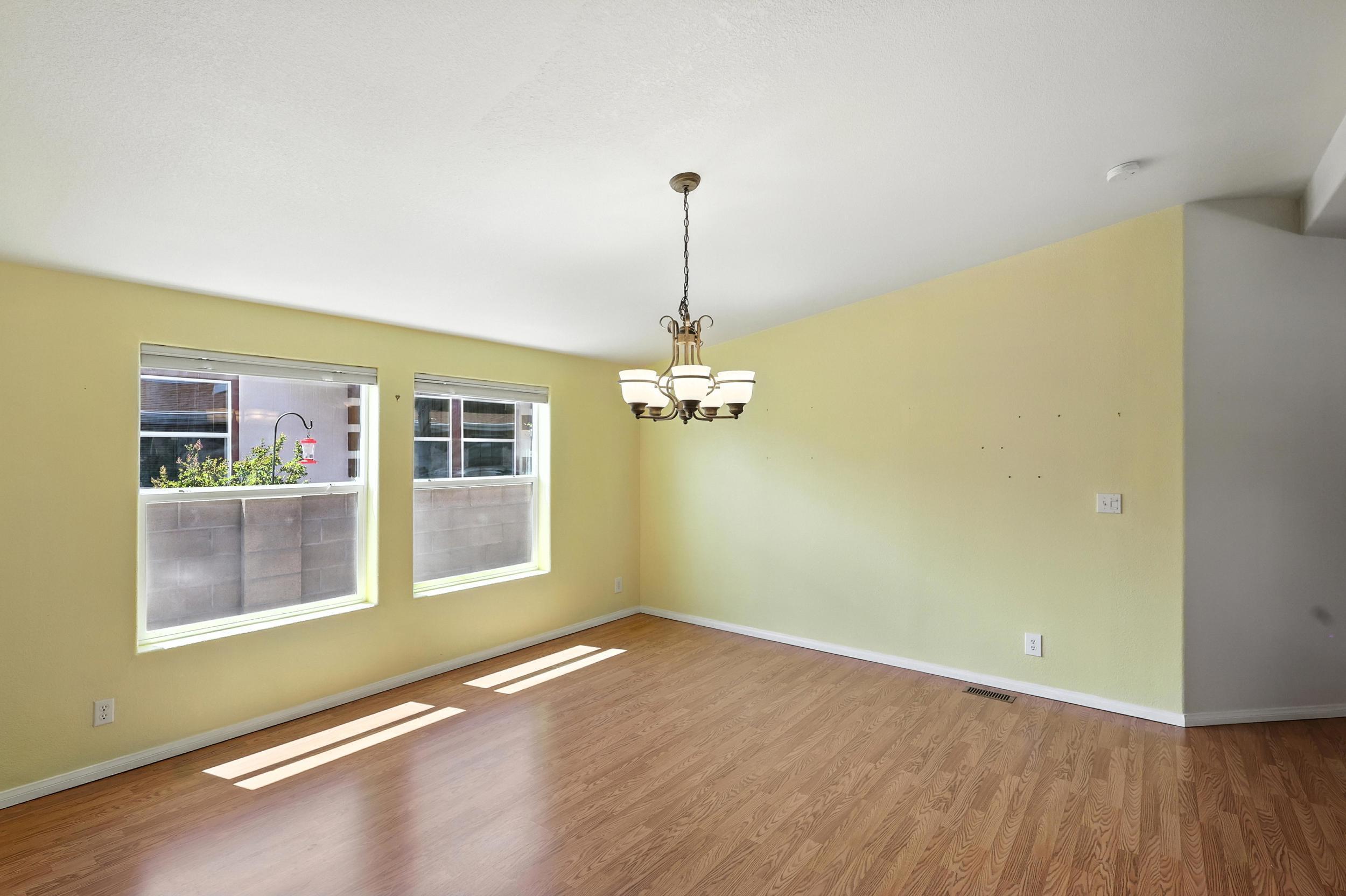 202 SUNRISE BLUFFS Drive