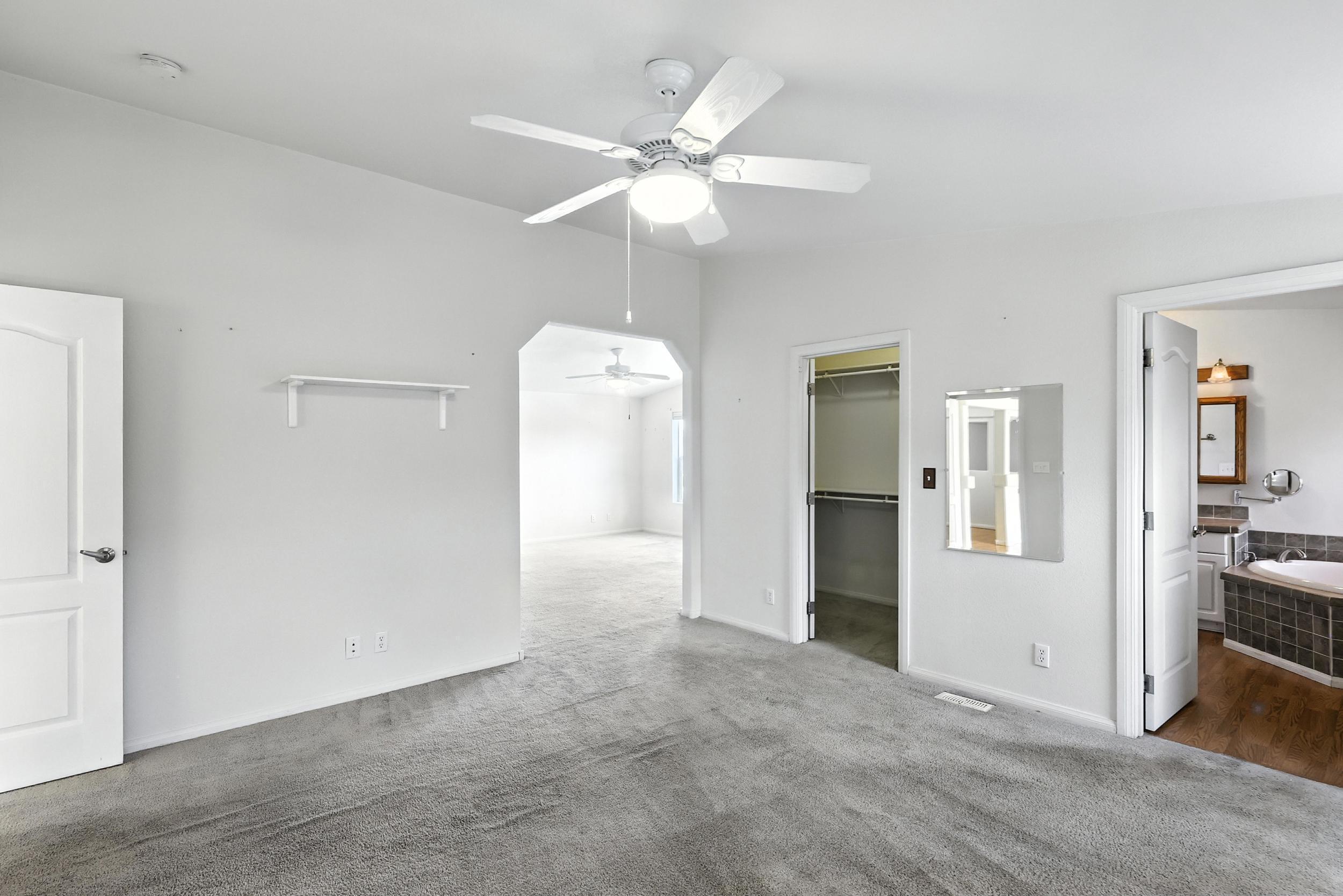 202 SUNRISE BLUFFS Drive