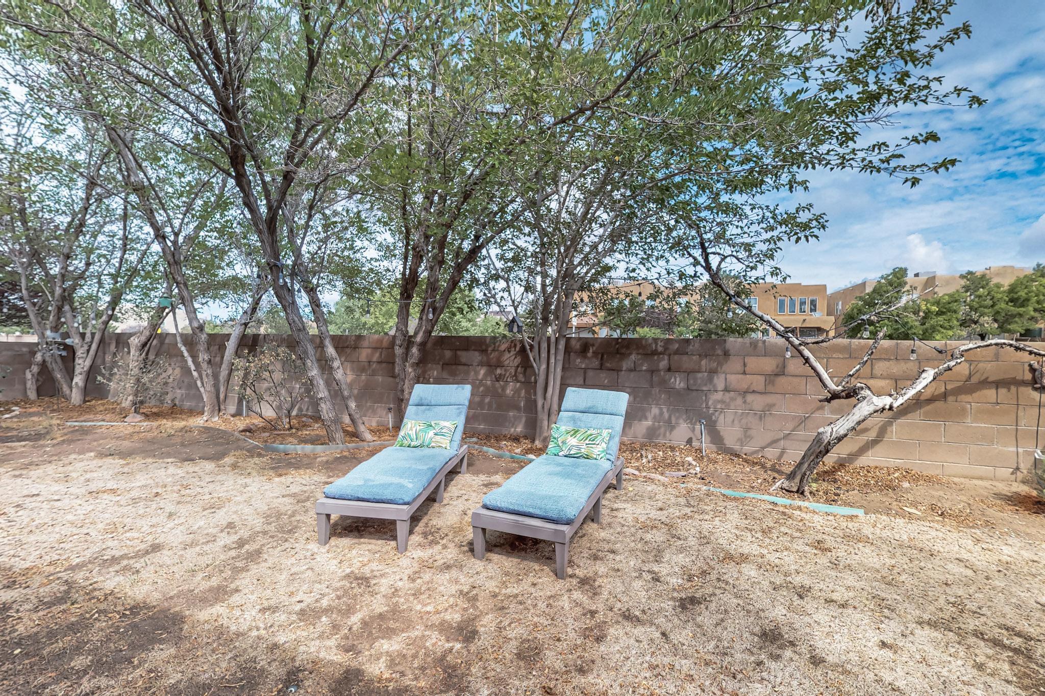 10415 CALLE HERMOSA Court NW