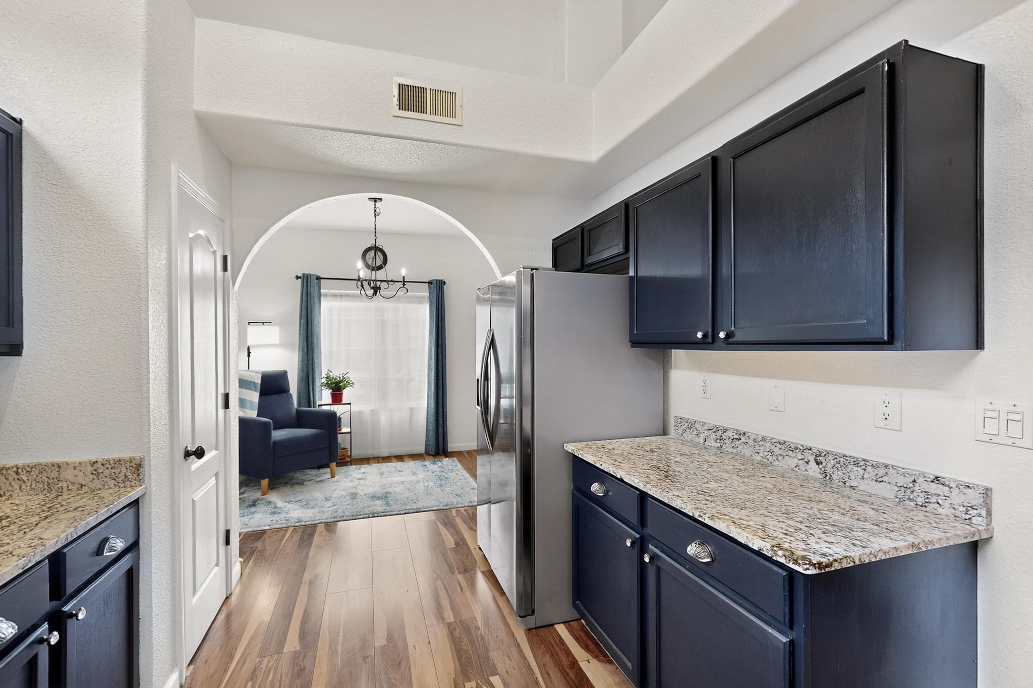 10415 CALLE HERMOSA Court NW