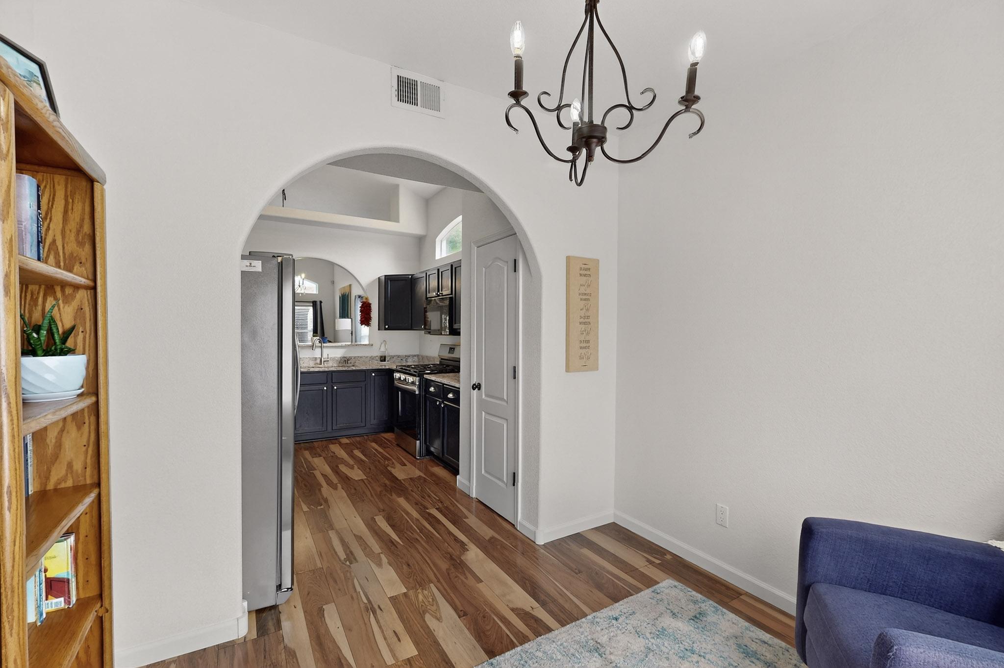 10415 CALLE HERMOSA Court NW