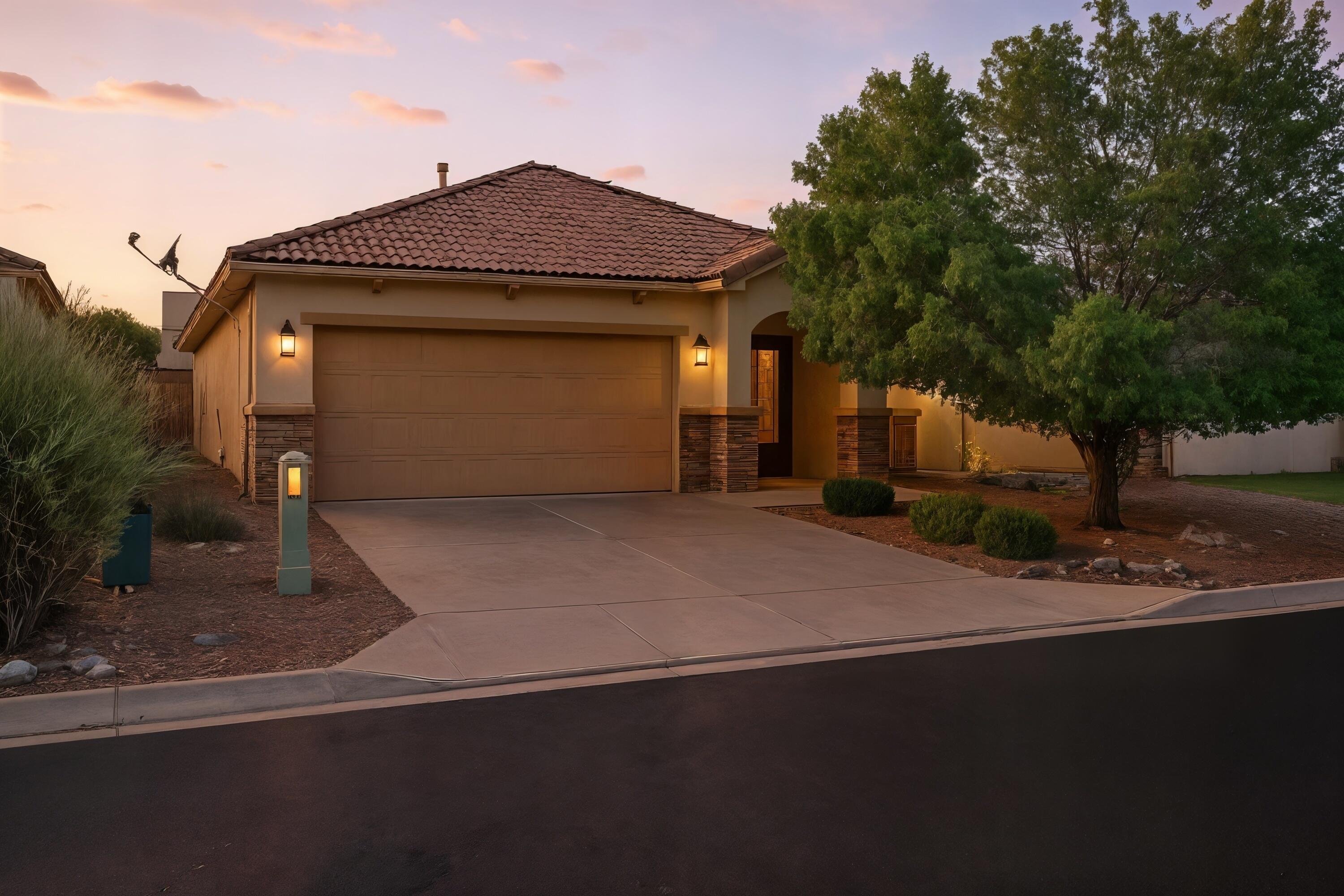 939 Desert Willow Court