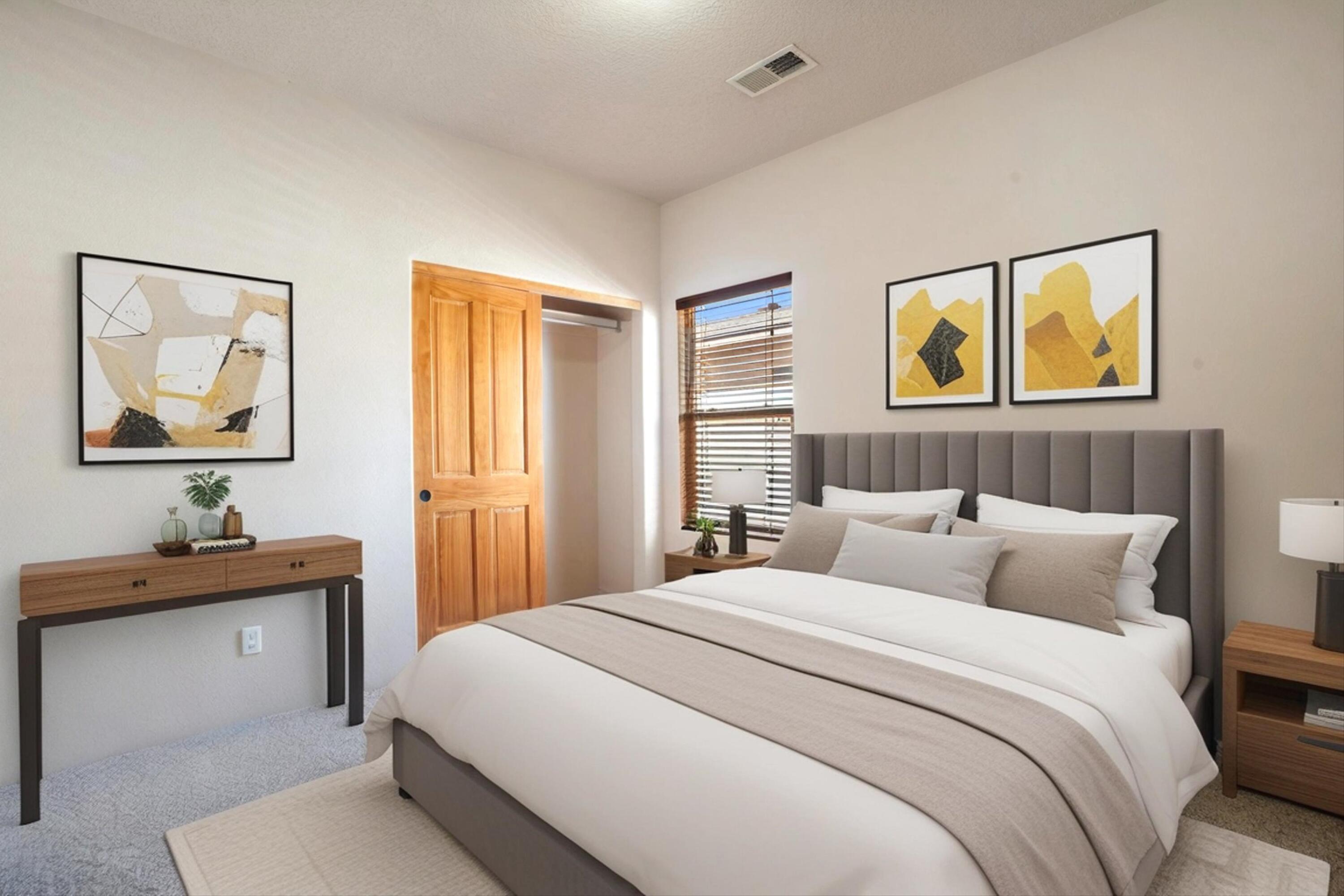 6615 MOUNTAIN HAWK Loop NE