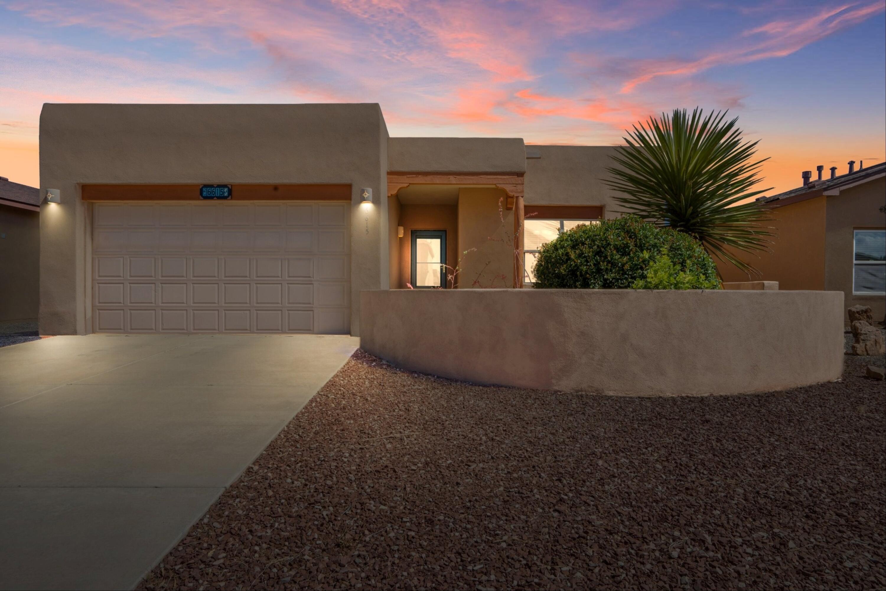 6615 MOUNTAIN HAWK Loop NE