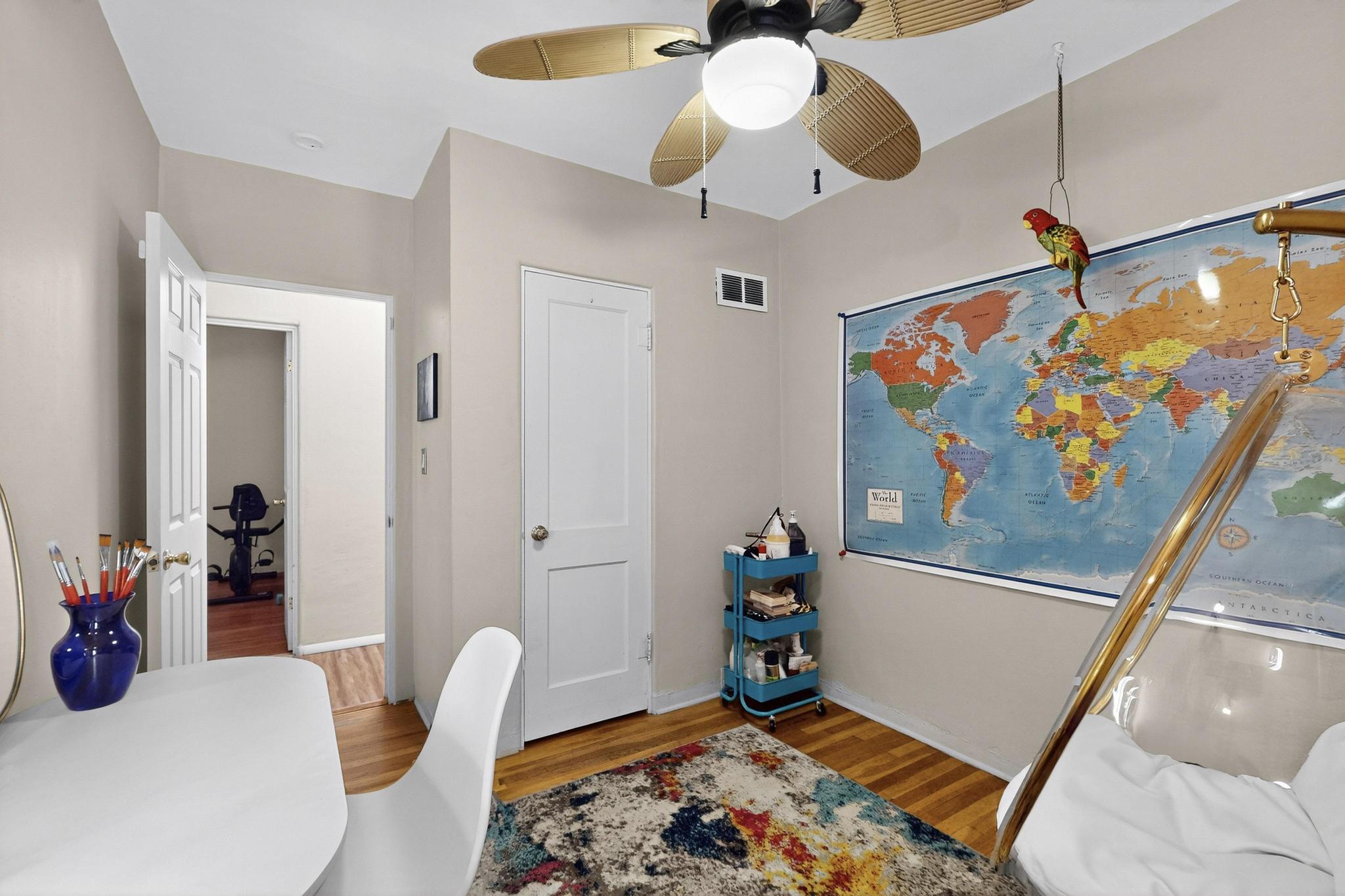 2645 Truman Street NE