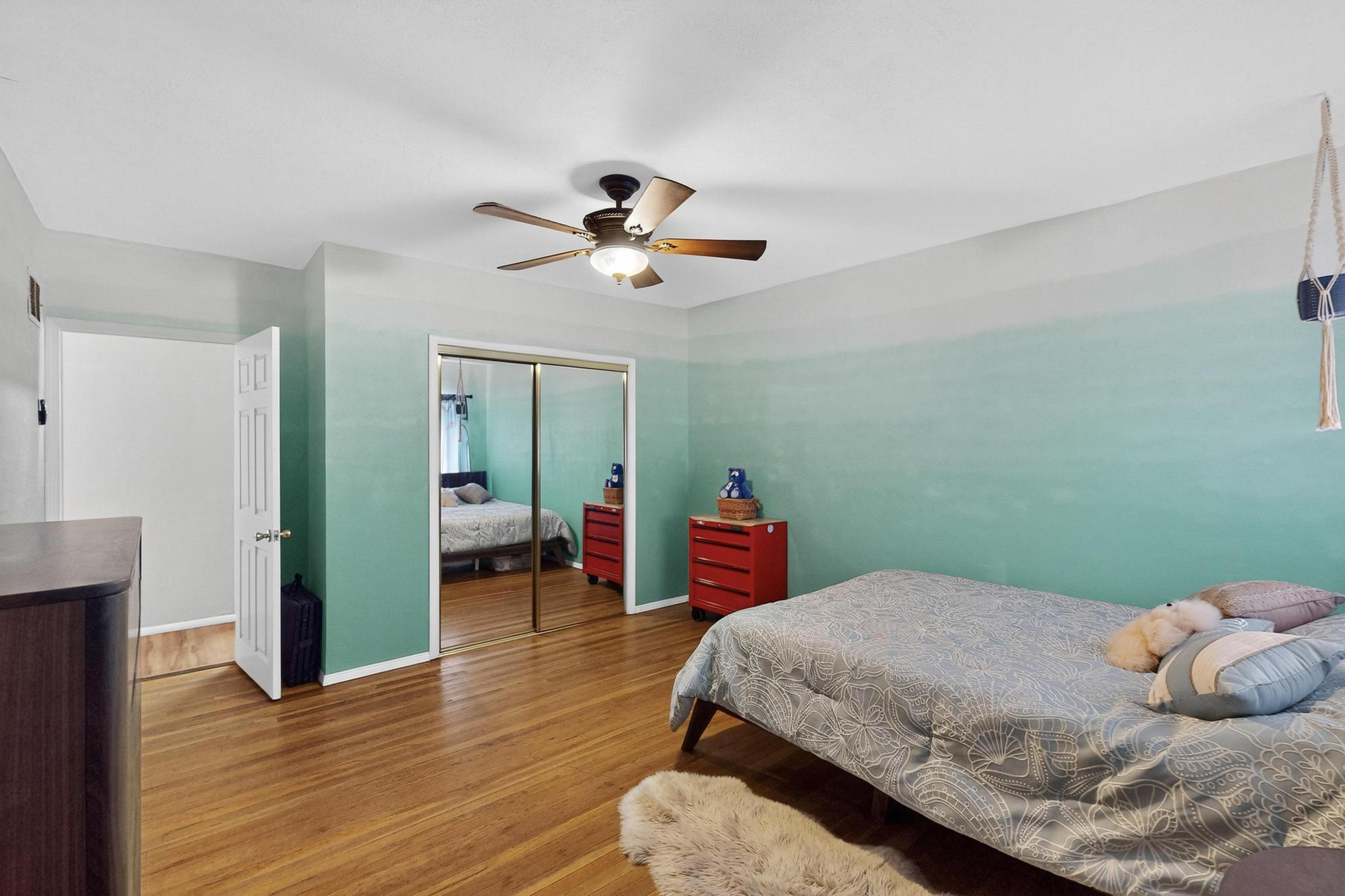 2645 Truman Street NE