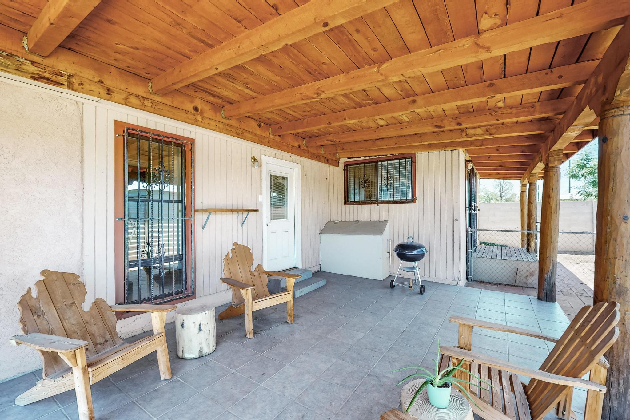 2645 Truman Street NE