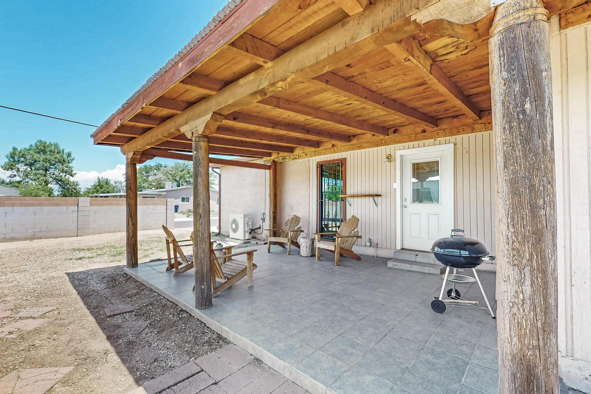 2645 Truman Street NE