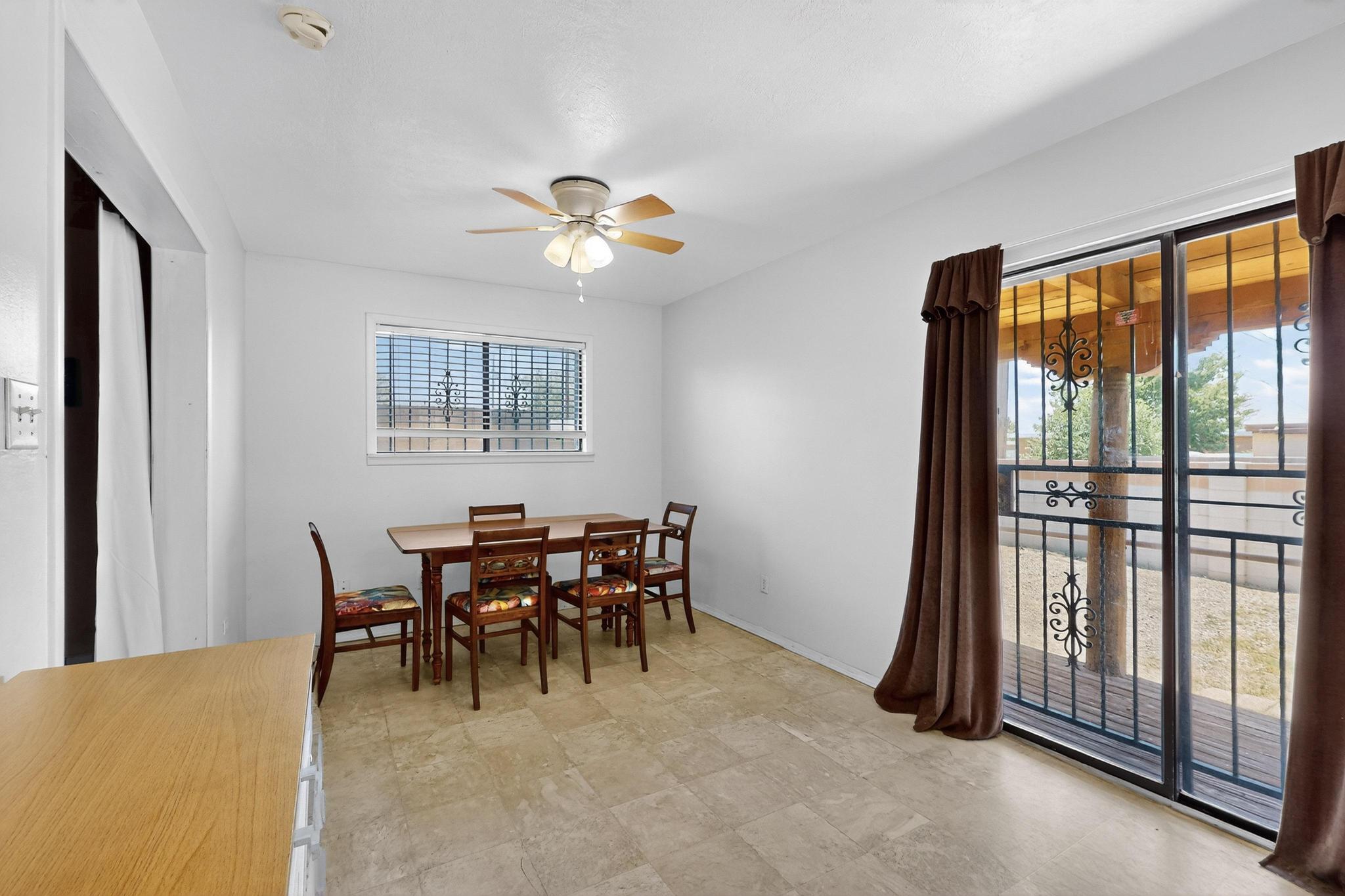 2645 Truman Street NE