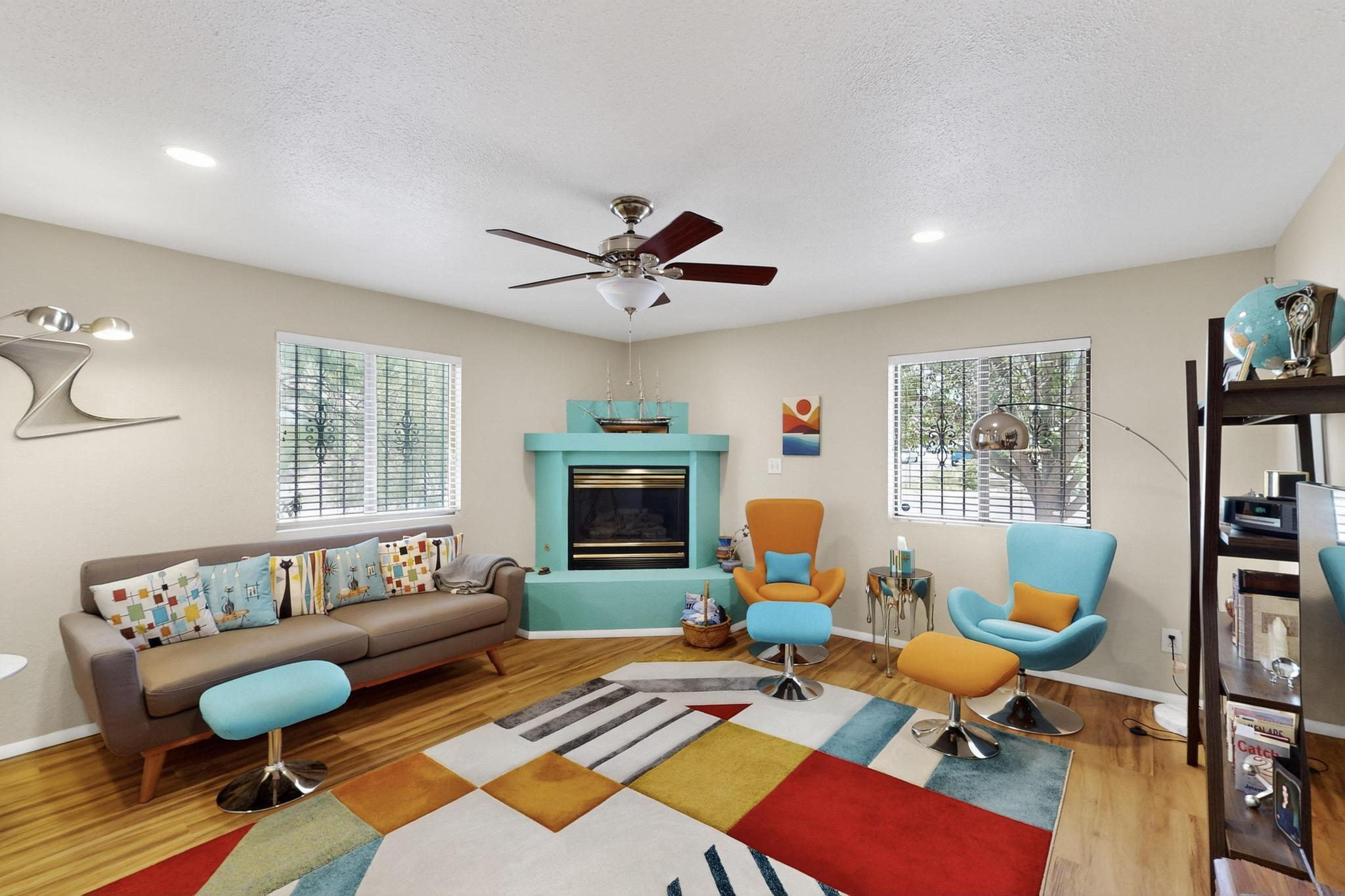 2645 Truman Street NE