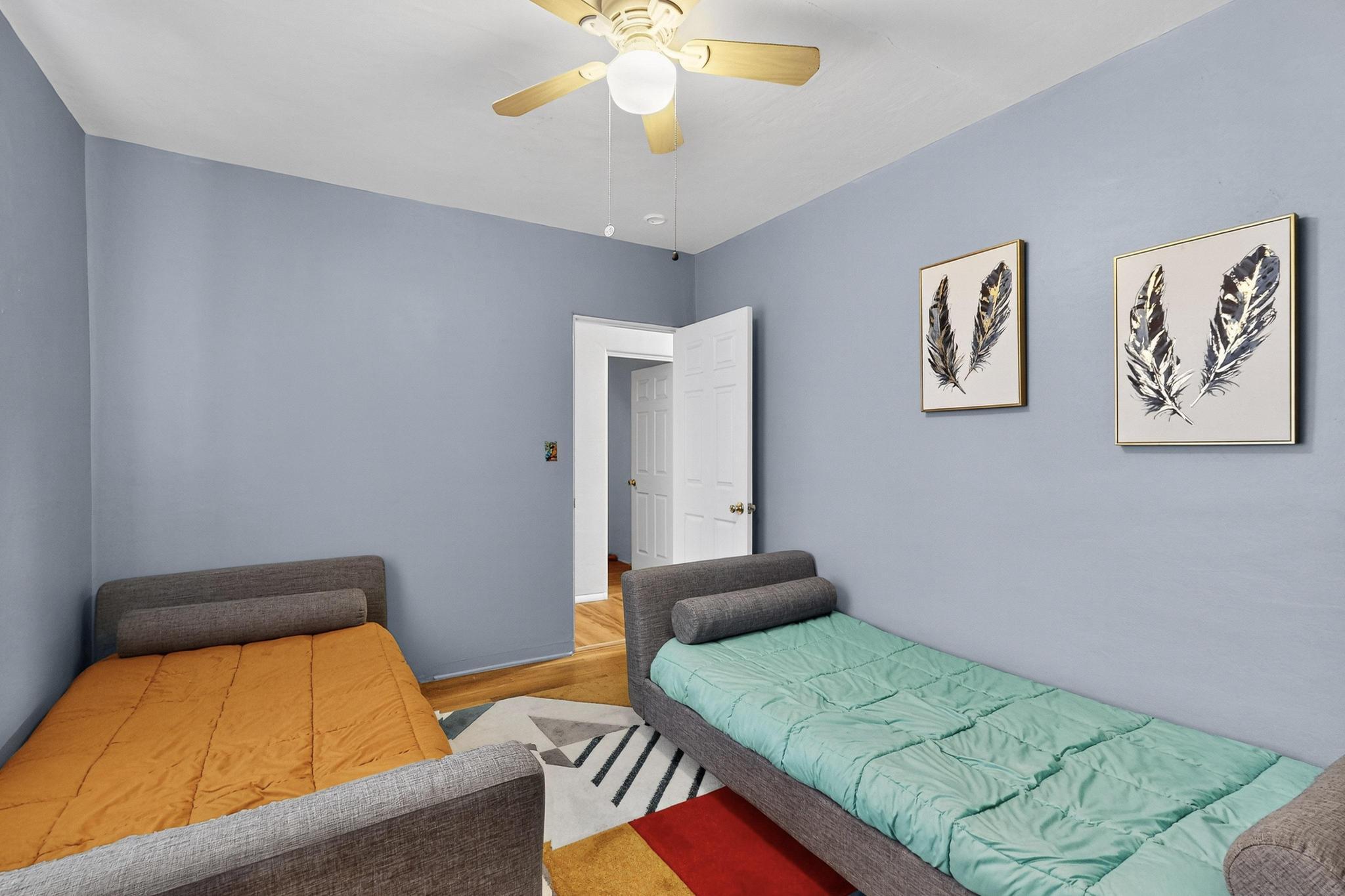 2645 Truman Street NE