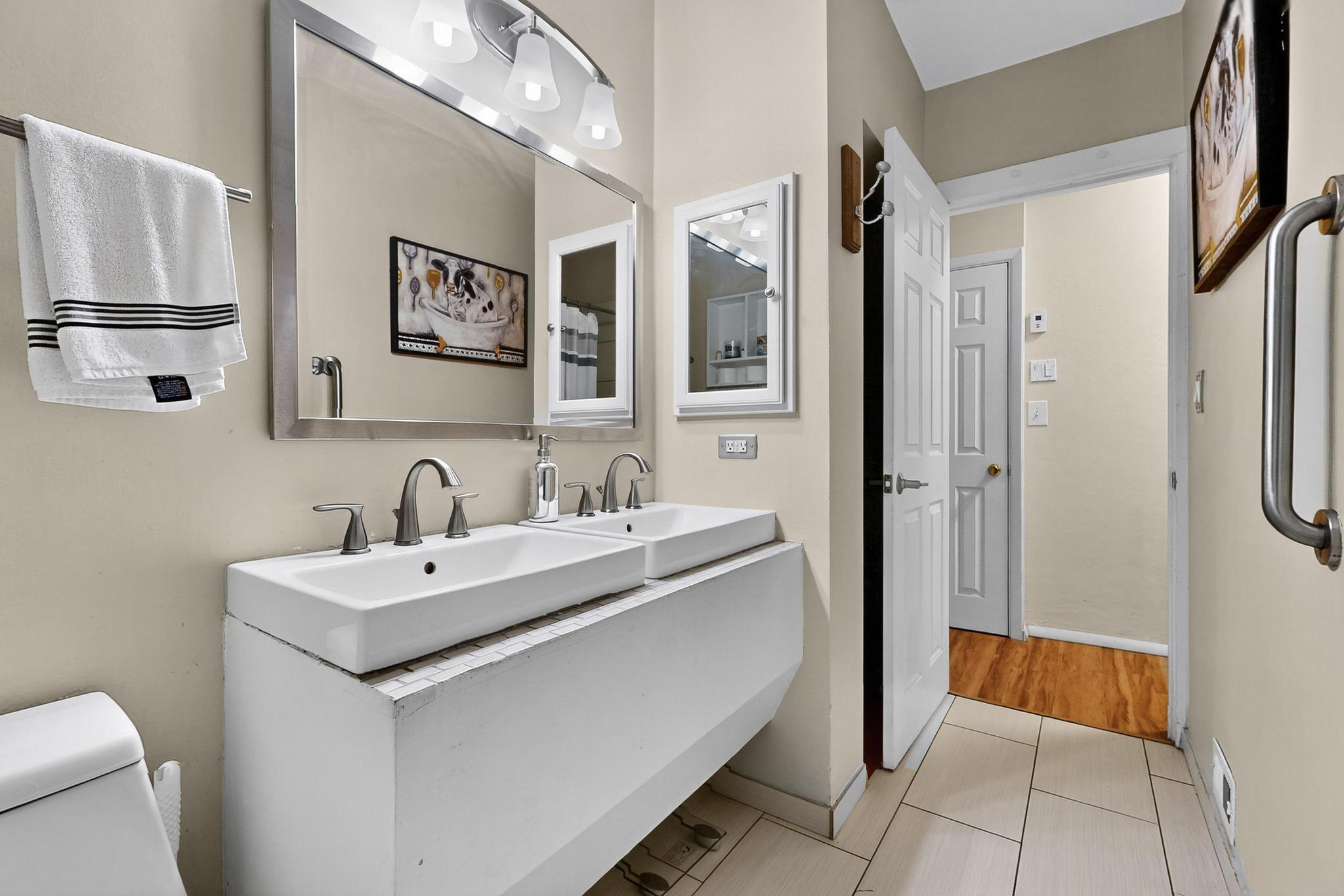 2645 Truman Street NE