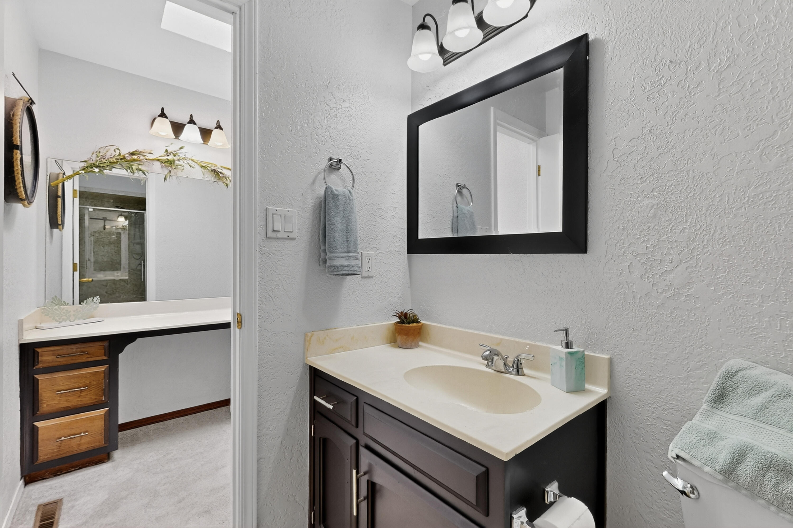 4608 GREENE Avenue NW