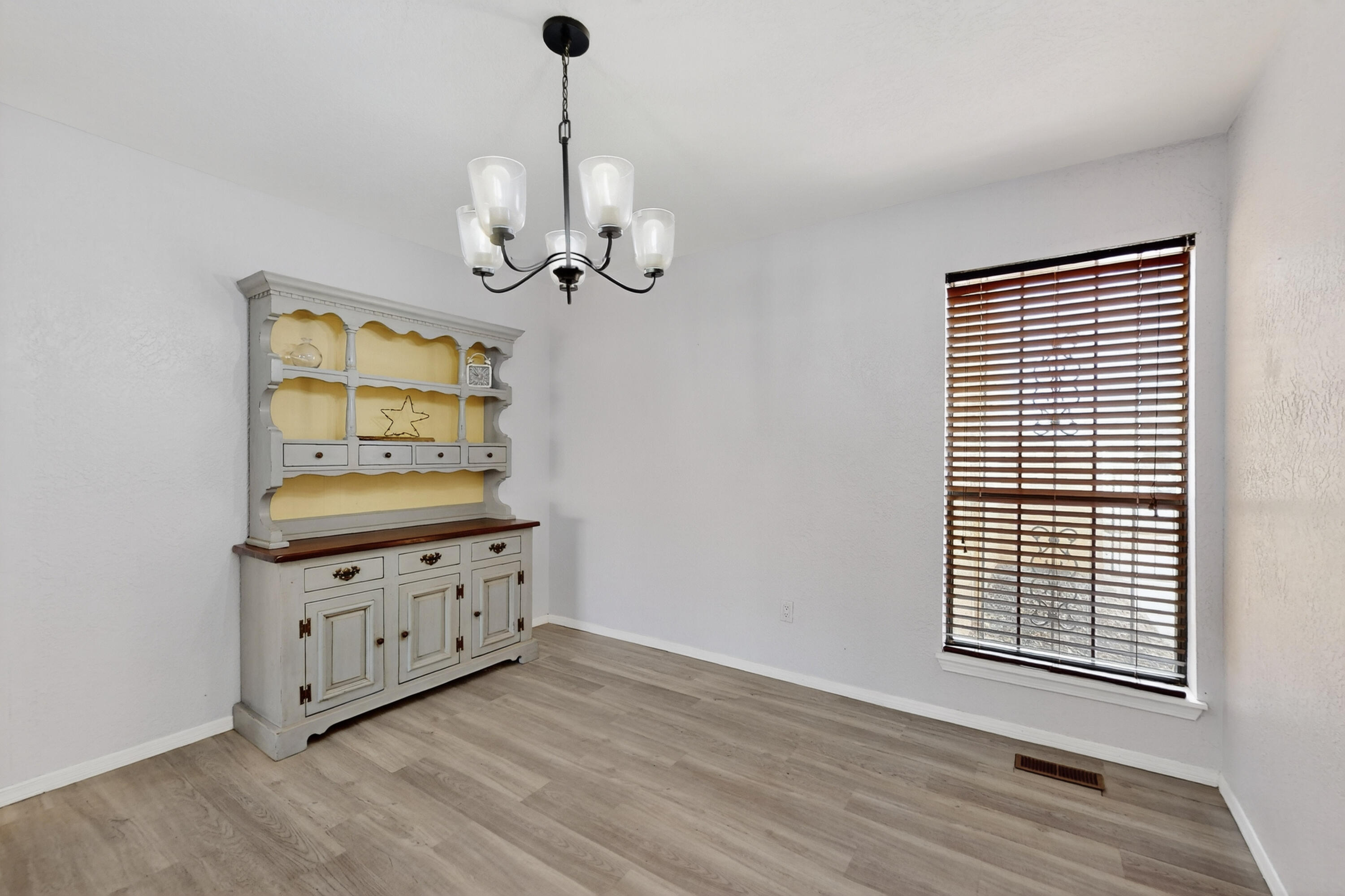 4608 GREENE Avenue NW