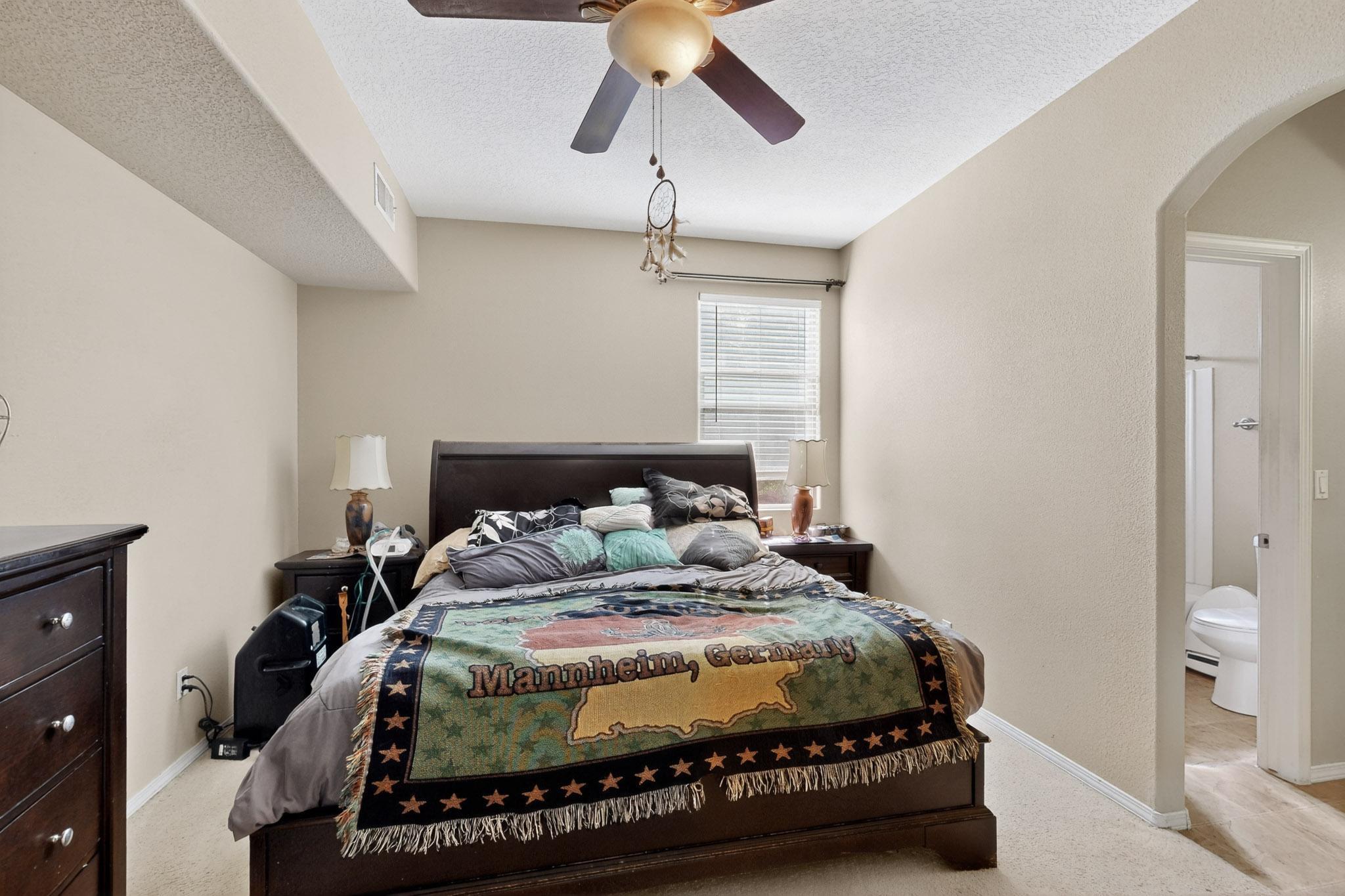 6356 AZALEAS Road NW