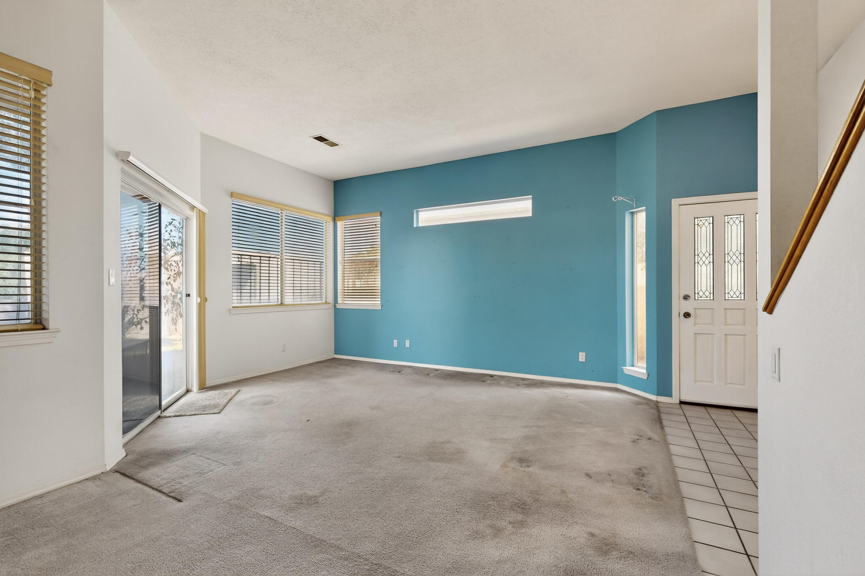 6209 ACADEMY RIDGE Drive NE