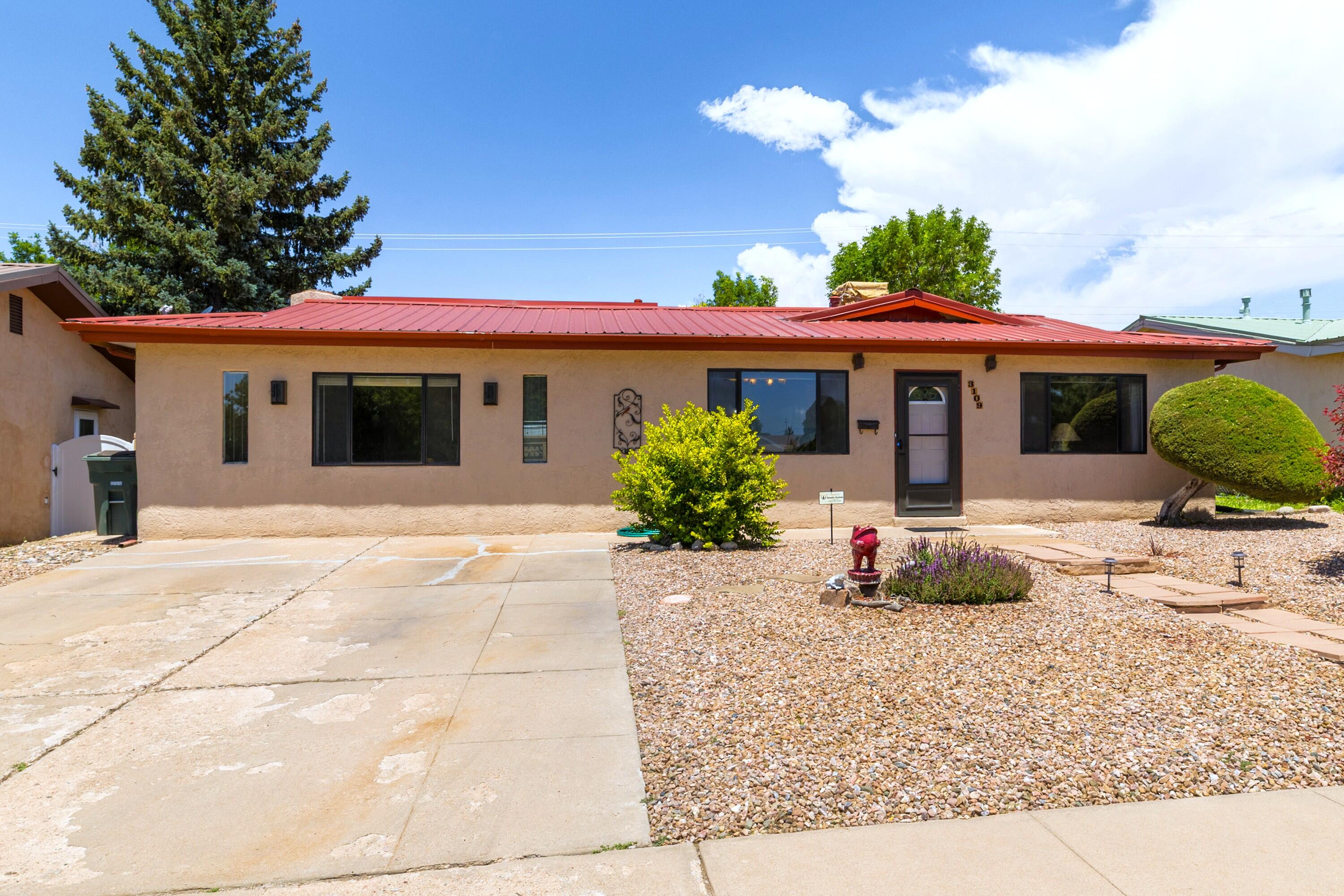 3109 AVENIDA CODORNIZ