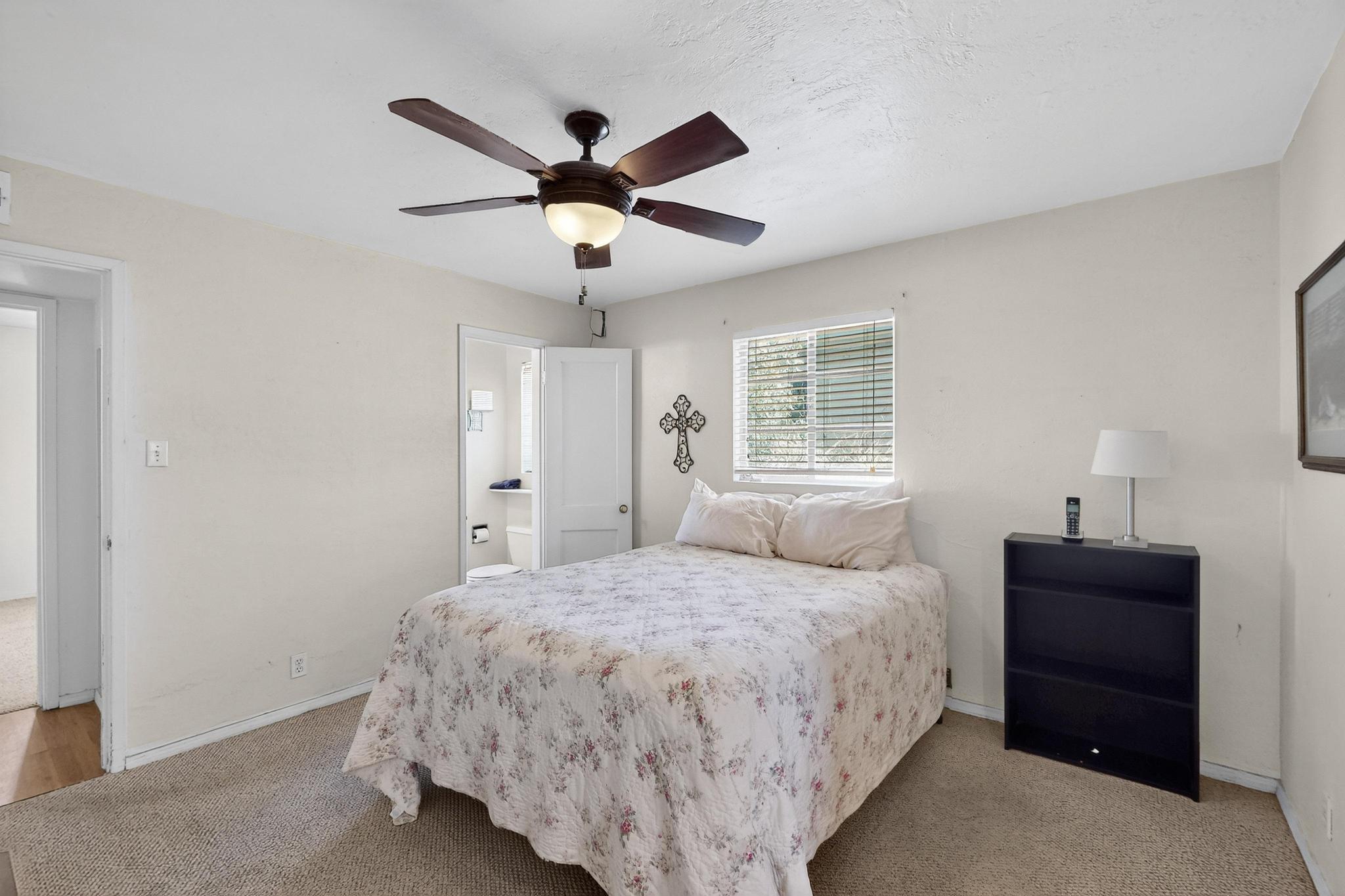 2425 PARSIFAL Street NE