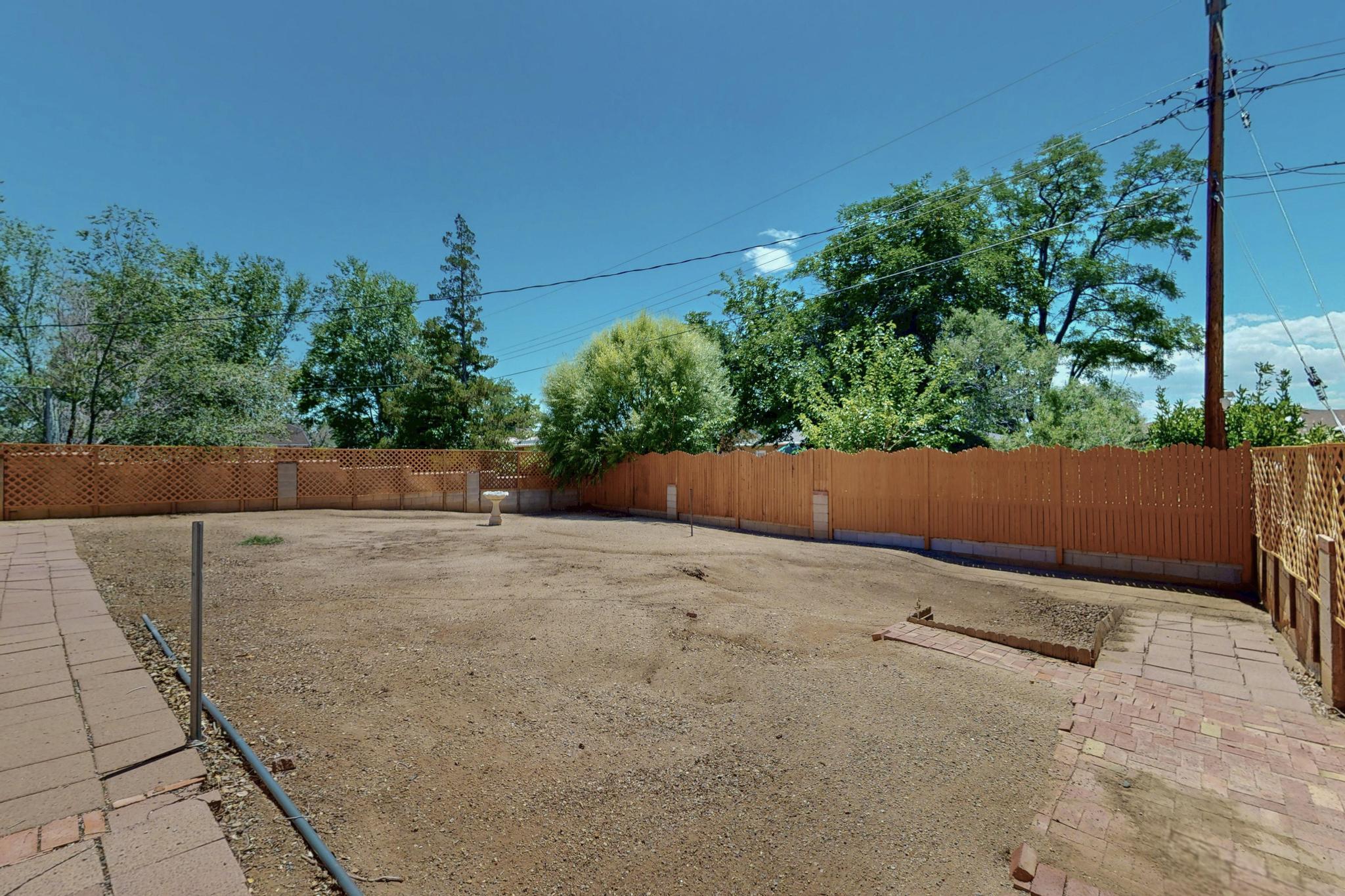 2425 PARSIFAL Street NE