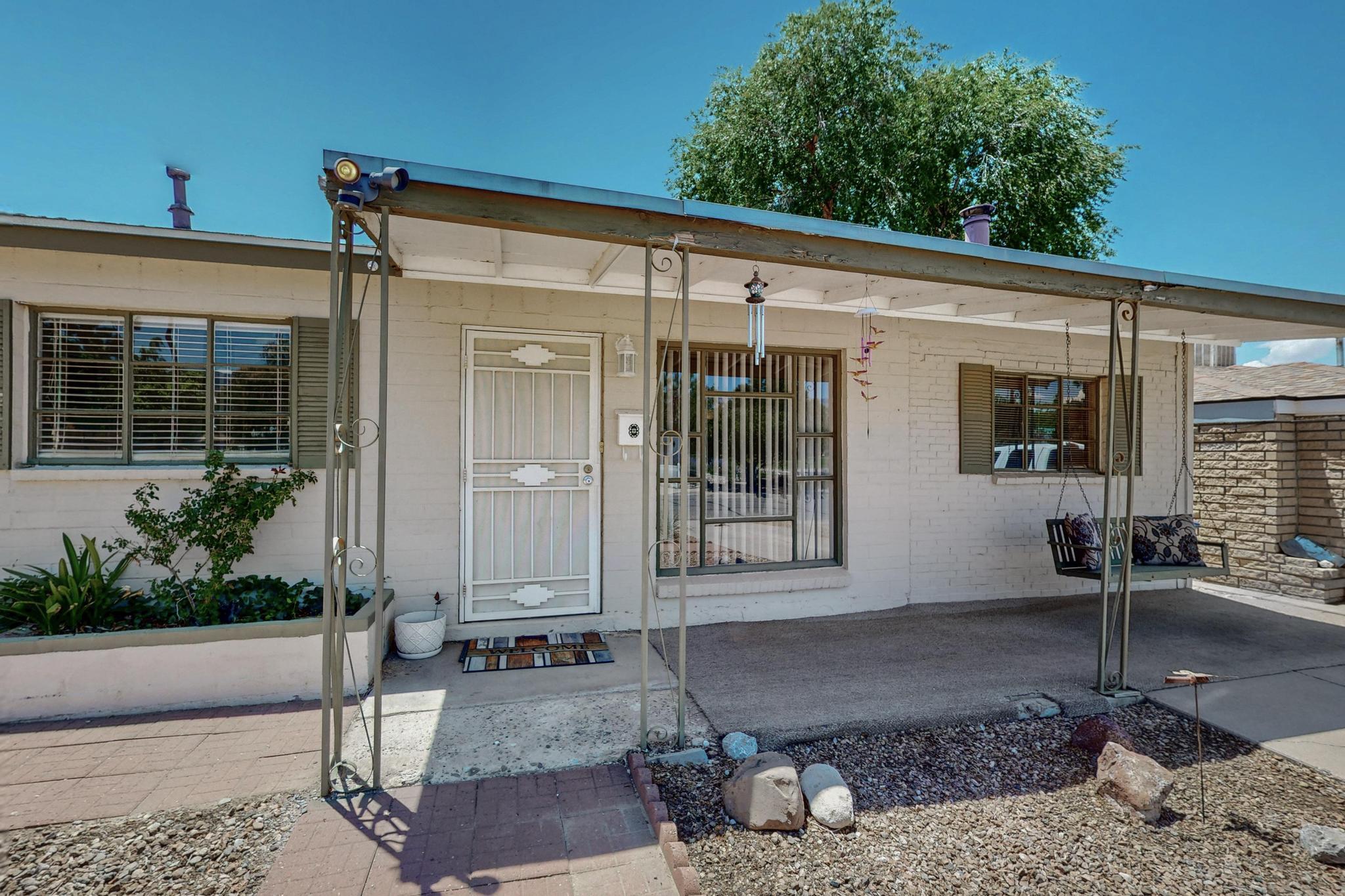 2425 PARSIFAL Street NE