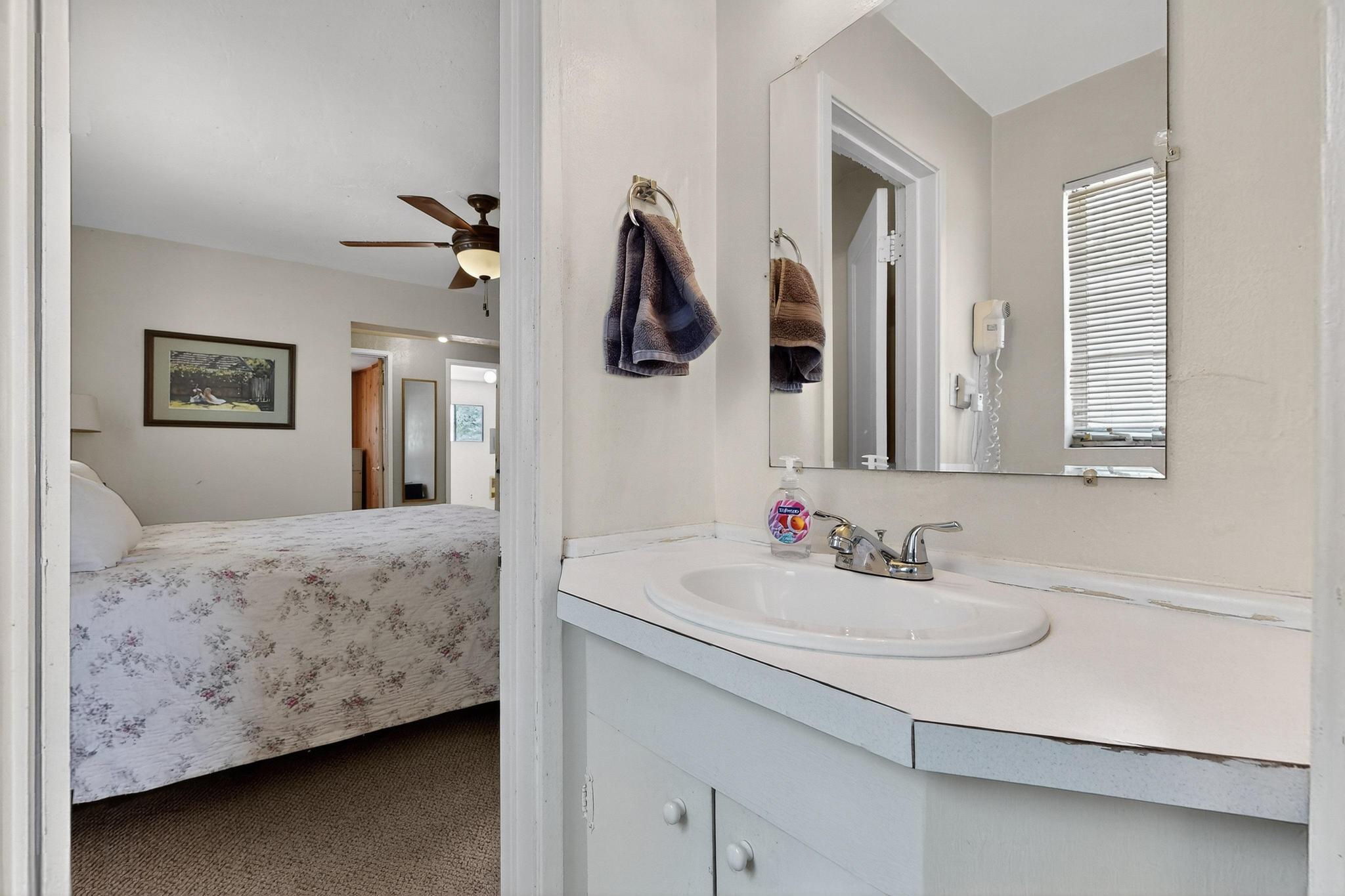 2425 PARSIFAL Street NE