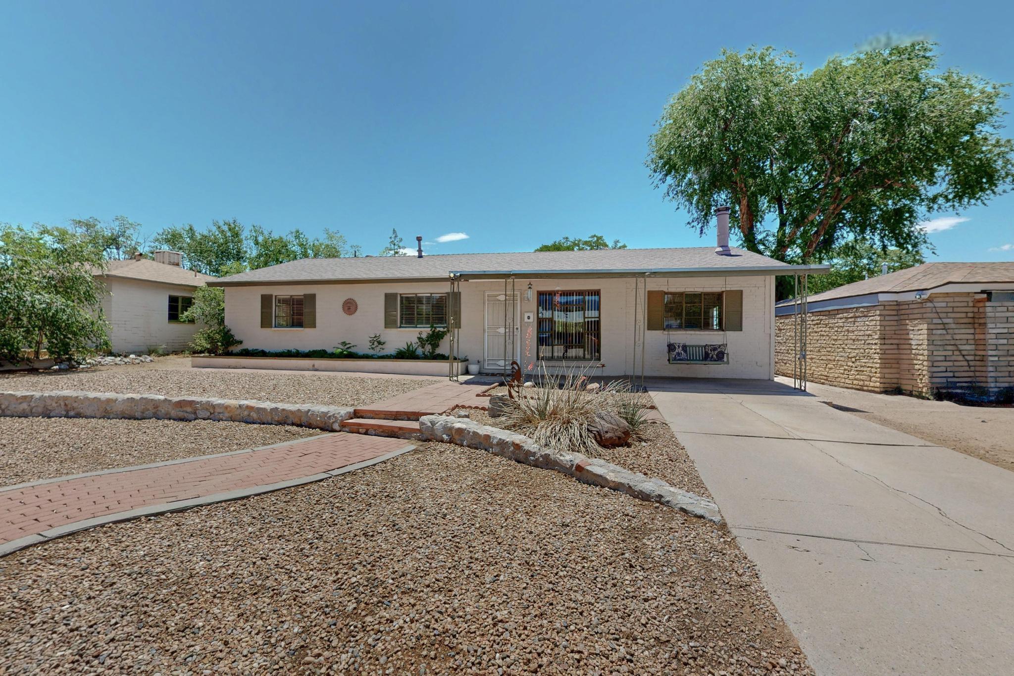 2425 PARSIFAL Street NE